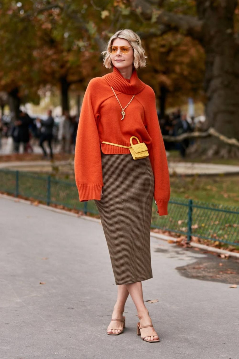 Chic orange sweater outfit ideas featuring bold color combos, layered looks, skirts, trousers, and accessories—plus stylish ways to pair your orange knit with pink shoes. Perfect inspiration for fall, winter, and Pinterest fashion boards. burnt orange sweater outfit, orange knit sweater outfit, orange sweater outfit fall looks, orange sweater outfit winter, orange sweater vest outfit, orange sweater outfit aesthetic, orange sweater dress outfit, bright orange sweater outfit, burnt orange sweater outfit fall, orange knitted sweater outfit, light orange sweater outfit, red orange sweater outfit, rust orange sweater outfit, orange crop sweater outfit, burnt orange knit sweater outfit