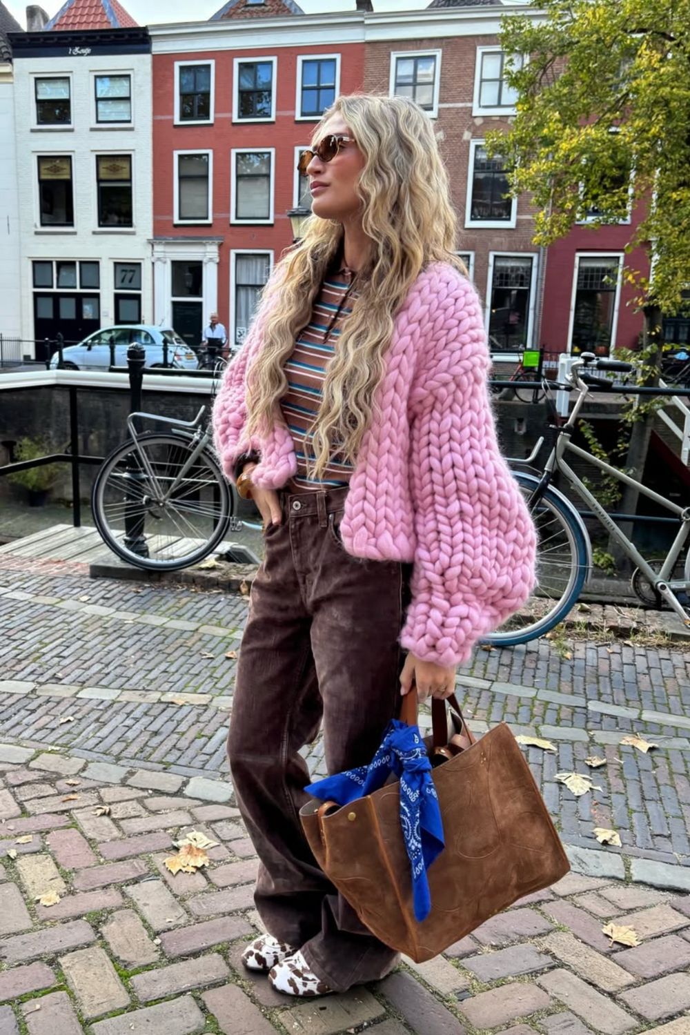 Discover chic and feminine pink cardigan outfit ideas, from casual denim looks to elegant skirts and cozy matching sets. Get inspired by stylish, modern ways to wear pink cardigans for any season or occasion. Perfect for Pinterest!Pink Cardigan Outfit Aesthetic, Hot Pink Cardigan Outfit, Light Pink Cardigan Outfit, Baby Pink Cardigan Outfit, Pink Cardigan Outfit Black Woman, Pink Cardigan Outfit Winter, Pink Cardigan Outfit Hijab, Pink Cardigan Outfit Work, Long Pink Cardigan Outfit, Outfit With Pink Cardigan, Dark Pink Cardigan Outfit, Pink Long Cardigan Outfit, Pink Knit Cardigan Outfit, Bright Pink Cardigan Outfit