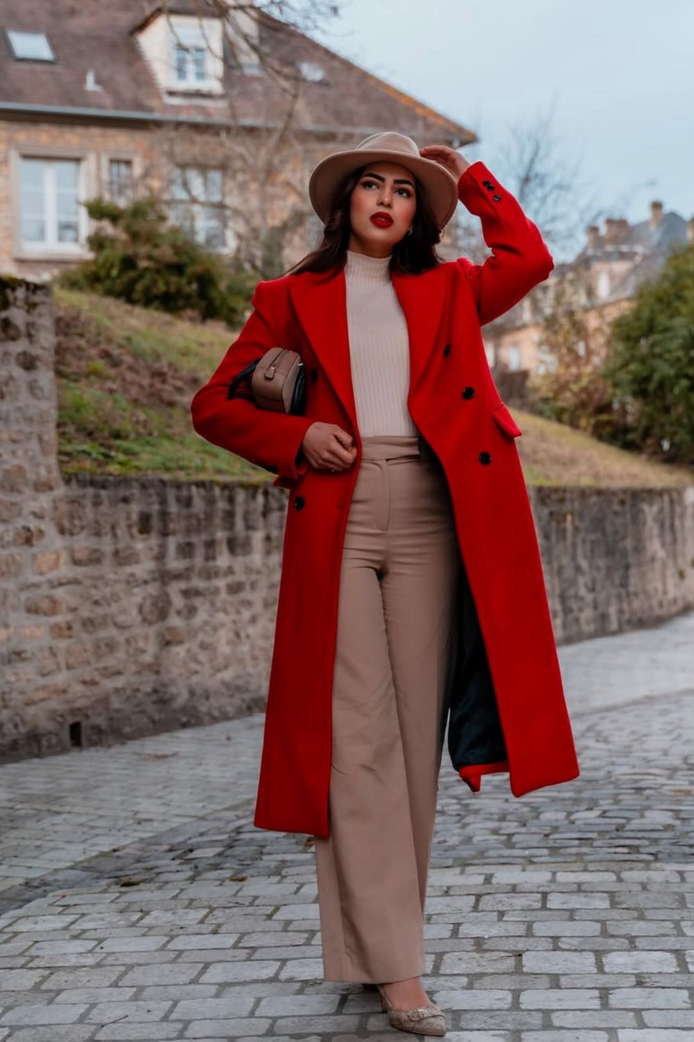 Chic red coat outfit ideas for every season—from casual denim looks to bold monochrome styles and elegant winter whites. Get inspired with styling tips and fashion-forward ways to wear a bright red coat effortlessly.Red Trench Coat Outfit, Red Coat Outfit Winter, Red Coat Outfit Winter Classy, Red Fur Coat Outfit, Red Coat Outfit Casual, Dark Red Coat Outfit, Short Red Coat Outfit, Red Wool Coat Outfit, Red Leather Coat Outfit, Long Red Coat Outfit, Red Leather Trench Coat Outfit, Red Winter Coat Outfit, Red Trench Coat Outfit Street Style, Red Coat Winter Outfit, Red Pea Coat Outfit, Red Faux Fur Coat Outfit Chic red coat outfit ideas for every season—from casual denim looks to bold monochrome styles and elegant winter whites. Get inspired with styling tips and fashion-forward ways to wear a bright red coat effortlessly.Red Trench Coat Outfit, Red Coat Outfit Winter, Red Coat Outfit Winter Classy, Red Fur Coat Outfit, Red Coat Outfit Casual, Dark Red Coat Outfit, Short Red Coat Outfit, Red Wool Coat Outfit, Red Leather Coat Outfit, Long Red Coat Outfit, Red Leather Trench Coat Outfit, Red Winter Coat Outfit, Red Trench Coat Outfit Street Style, Red Coat Winter Outfit, Red Pea Coat Outfit, Red Faux Fur Coat Outfit