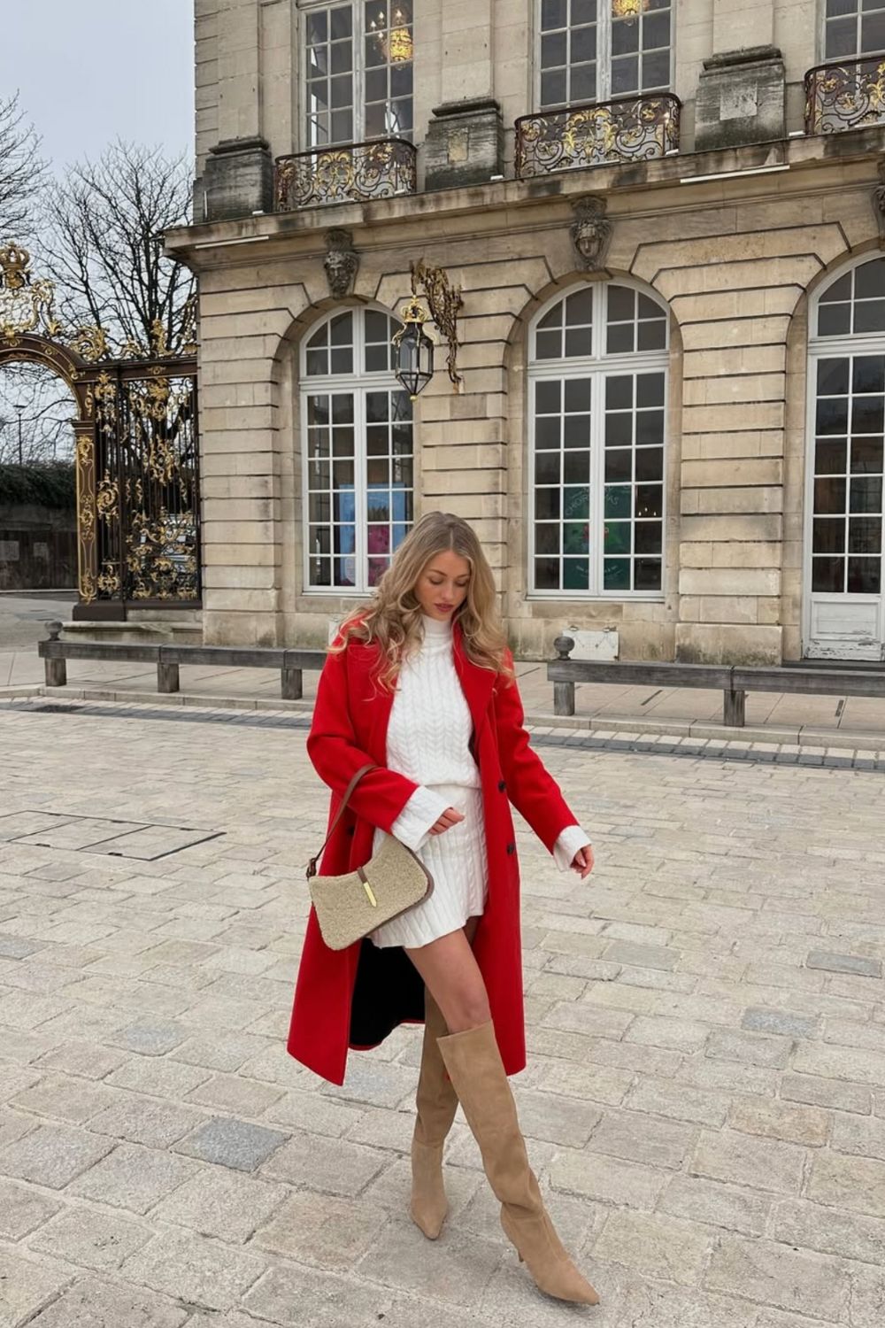 Chic red coat outfit ideas for every season—from casual denim looks to bold monochrome styles and elegant winter whites. Get inspired with styling tips and fashion-forward ways to wear a bright red coat effortlessly.Red Trench Coat Outfit, Red Coat Outfit Winter, Red Coat Outfit Winter Classy, Red Fur Coat Outfit, Red Coat Outfit Casual, Dark Red Coat Outfit, Short Red Coat Outfit, Red Wool Coat Outfit, Red Leather Coat Outfit, Long Red Coat Outfit, Red Leather Trench Coat Outfit, Red Winter Coat Outfit, Red Trench Coat Outfit Street Style, Red Coat Winter Outfit, Red Pea Coat Outfit, Red Faux Fur Coat Outfit Chic red coat outfit ideas for every season—from casual denim looks to bold monochrome styles and elegant winter whites. Get inspired with styling tips and fashion-forward ways to wear a bright red coat effortlessly.Red Trench Coat Outfit, Red Coat Outfit Winter, Red Coat Outfit Winter Classy, Red Fur Coat Outfit, Red Coat Outfit Casual, Dark Red Coat Outfit, Short Red Coat Outfit, Red Wool Coat Outfit, Red Leather Coat Outfit, Long Red Coat Outfit, Red Leather Trench Coat Outfit, Red Winter Coat Outfit, Red Trench Coat Outfit Street Style, Red Coat Winter Outfit, Red Pea Coat Outfit, Red Faux Fur Coat Outfit