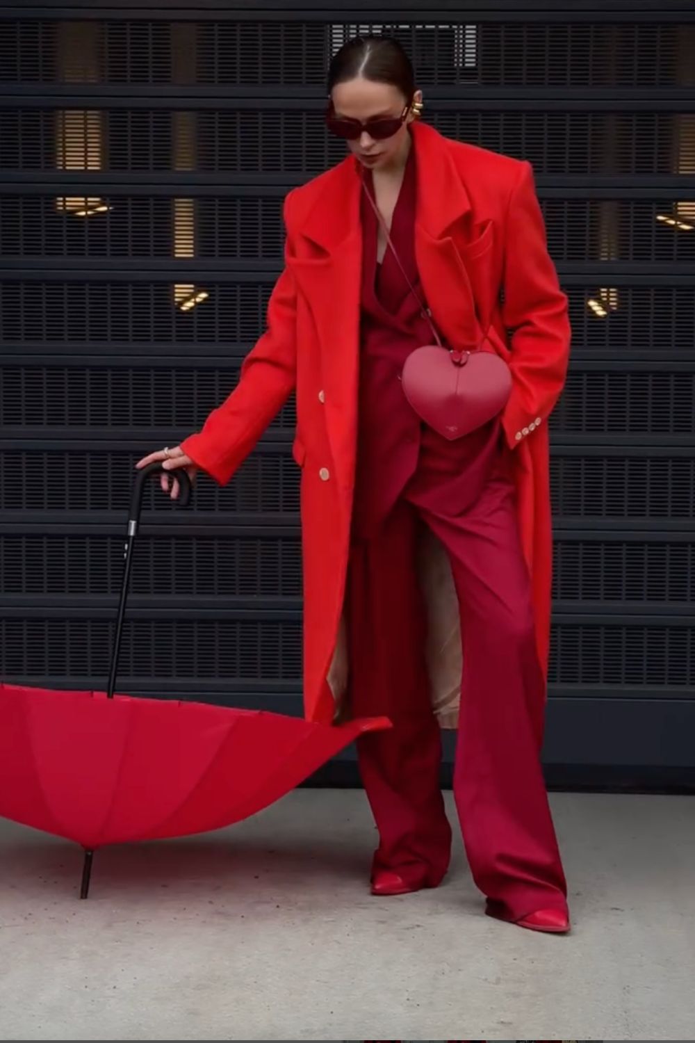Chic red coat outfit ideas for every season—from casual denim looks to bold monochrome styles and elegant winter whites. Get inspired with styling tips and fashion-forward ways to wear a bright red coat effortlessly.Red Trench Coat Outfit, Red Coat Outfit Winter, Red Coat Outfit Winter Classy, Red Fur Coat Outfit, Red Coat Outfit Casual, Dark Red Coat Outfit, Short Red Coat Outfit, Red Wool Coat Outfit, Red Leather Coat Outfit, Long Red Coat Outfit, Red Leather Trench Coat Outfit, Red Winter Coat Outfit, Red Trench Coat Outfit Street Style, Red Coat Winter Outfit, Red Pea Coat Outfit, Red Faux Fur Coat Outfit Chic red coat outfit ideas for every season—from casual denim looks to bold monochrome styles and elegant winter whites. Get inspired with styling tips and fashion-forward ways to wear a bright red coat effortlessly.Red Trench Coat Outfit, Red Coat Outfit Winter, Red Coat Outfit Winter Classy, Red Fur Coat Outfit, Red Coat Outfit Casual, Dark Red Coat Outfit, Short Red Coat Outfit, Red Wool Coat Outfit, Red Leather Coat Outfit, Long Red Coat Outfit, Red Leather Trench Coat Outfit, Red Winter Coat Outfit, Red Trench Coat Outfit Street Style, Red Coat Winter Outfit, Red Pea Coat Outfit, Red Faux Fur Coat Outfit