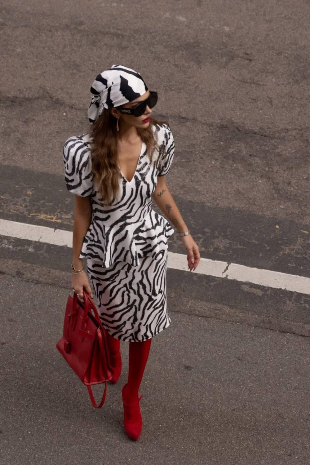 Discover 20+ chic red tights outfit ideas for autumn and winter. From trench coats to sequins and cozy knits, explore stylish ways to wear red tights for everyday looks, parties, and holiday outfits. Perfect inspo for Pinterest and fashion lovers.Red Tights Outfit Winter, Red Lace Tights Outfit, Outfit With Red Tights, Dark Red Tights Outfit, Red Stockings Outfit Tights, Red Tights Outfit Aesthetic, Red Tights Christmas Outfit, Red Skirt With Black Tights Outfit, Red Fishnet Tights Outfit Discover 20+ chic red tights outfit ideas for autumn and winter. From trench coats to sequins and cozy knits, explore stylish ways to wear red tights for everyday looks, parties, and holiday outfits. Perfect inspo for Pinterest and fashion lovers.Red Tights Outfit Winter, Red Lace Tights Outfit, Outfit With Red Tights, Dark Red Tights Outfit, Red Stockings Outfit Tights, Red Tights Outfit Aesthetic, Red Tights Christmas Outfit, Red Skirt With Black Tights Outfit, Red Fishnet Tights Outfit