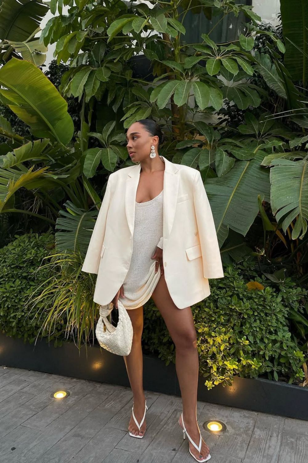 Discover 34+ chic white blazer outfit ideas, from casual daytime looks to glamorous evening styles. Get inspired by monochrome outfits, tailored layers, denim pairings, and elegant dressy ensembles for every season.White Blazer Outfit Work, White Blazer Outfit Casual, White Blazer Outfit Dressy, Off White Blazer Outfit, Black And White Blazer Outfit, White Linen Blazer Outfit, Blazer White Outfit, Outfit With White Blazer, White Blazer Black Pants Outfit, White Oversized Blazer Outfit, White Blazer Winter Outfit, White Blazer Outfit Casual Classy, Oversized White Blazer Outfit Discover 34+ chic white blazer outfit ideas, from casual daytime looks to glamorous evening styles. Get inspired by monochrome outfits, tailored layers, denim pairings, and elegant dressy ensembles for every season.White Blazer Outfit Work, White Blazer Outfit Casual, White Blazer Outfit Dressy, Off White Blazer Outfit, Black And White Blazer Outfit, White Linen Blazer Outfit, Blazer White Outfit, Outfit With White Blazer, White Blazer Black Pants Outfit, White Oversized Blazer Outfit, White Blazer Winter Outfit, White Blazer Outfit Casual Classy, Oversized White Blazer Outfit