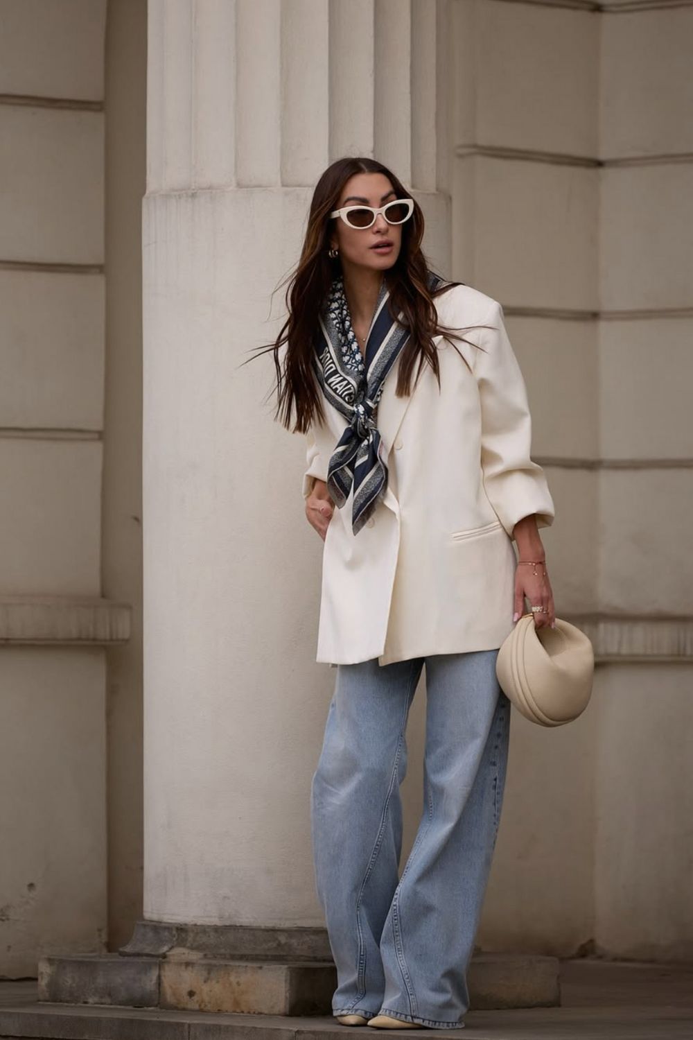 Discover 34+ chic white blazer outfit ideas, from casual daytime looks to glamorous evening styles. Get inspired by monochrome outfits, tailored layers, denim pairings, and elegant dressy ensembles for every season.White Blazer Outfit Work, White Blazer Outfit Casual, White Blazer Outfit Dressy, Off White Blazer Outfit, Black And White Blazer Outfit, White Linen Blazer Outfit, Blazer White Outfit, Outfit With White Blazer, White Blazer Black Pants Outfit, White Oversized Blazer Outfit, White Blazer Winter Outfit, White Blazer Outfit Casual Classy, Oversized White Blazer Outfit Discover 34+ chic white blazer outfit ideas, from casual daytime looks to glamorous evening styles. Get inspired by monochrome outfits, tailored layers, denim pairings, and elegant dressy ensembles for every season.White Blazer Outfit Work, White Blazer Outfit Casual, White Blazer Outfit Dressy, Off White Blazer Outfit, Black And White Blazer Outfit, White Linen Blazer Outfit, Blazer White Outfit, Outfit With White Blazer, White Blazer Black Pants Outfit, White Oversized Blazer Outfit, White Blazer Winter Outfit, White Blazer Outfit Casual Classy, Oversized White Blazer Outfit