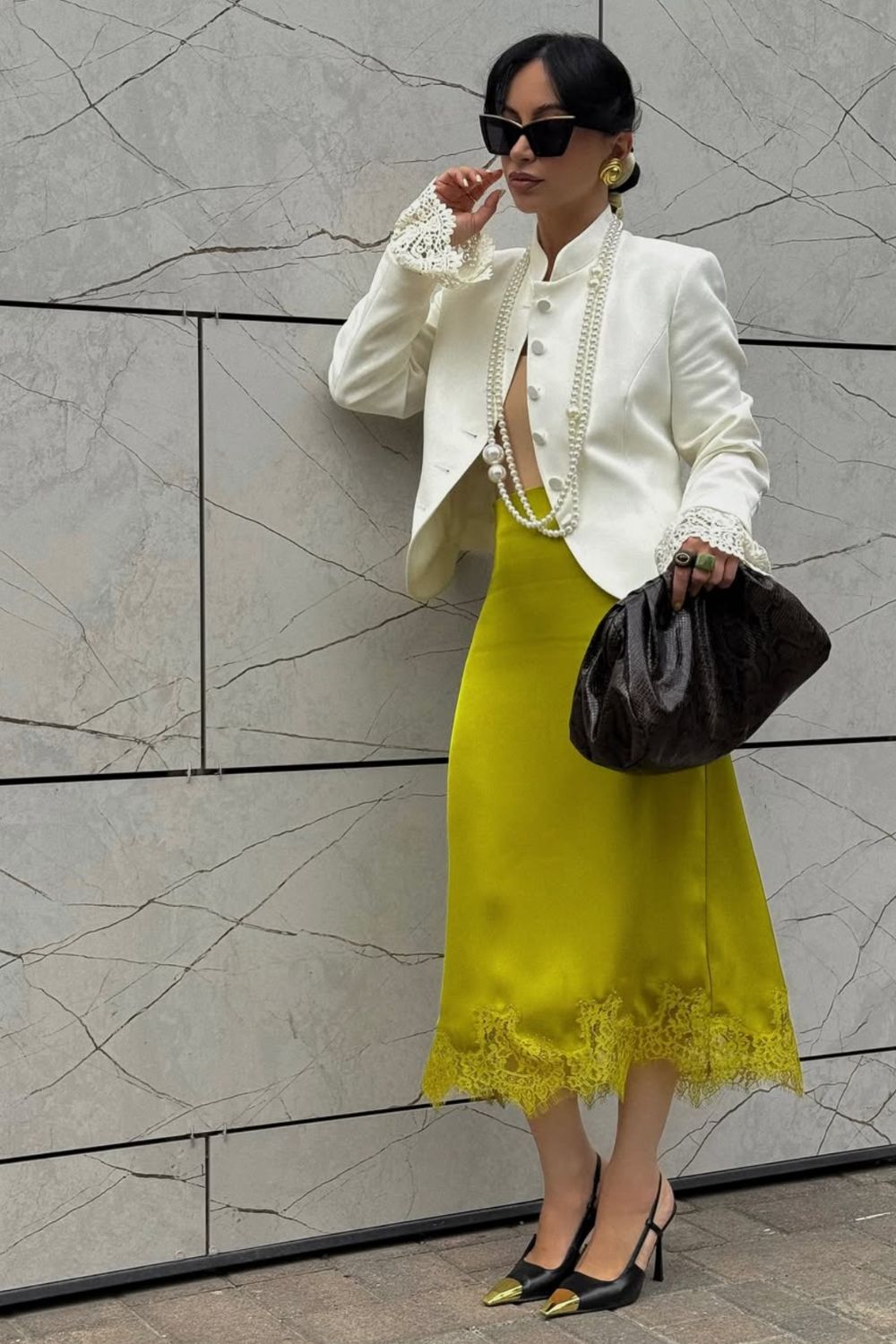 Discover 34+ chic white blazer outfit ideas, from casual daytime looks to glamorous evening styles. Get inspired by monochrome outfits, tailored layers, denim pairings, and elegant dressy ensembles for every season.White Blazer Outfit Work, White Blazer Outfit Casual, White Blazer Outfit Dressy, Off White Blazer Outfit, Black And White Blazer Outfit, White Linen Blazer Outfit, Blazer White Outfit, Outfit With White Blazer, White Blazer Black Pants Outfit, White Oversized Blazer Outfit, White Blazer Winter Outfit, White Blazer Outfit Casual Classy, Oversized White Blazer Outfit Discover 34+ chic white blazer outfit ideas, from casual daytime looks to glamorous evening styles. Get inspired by monochrome outfits, tailored layers, denim pairings, and elegant dressy ensembles for every season.White Blazer Outfit Work, White Blazer Outfit Casual, White Blazer Outfit Dressy, Off White Blazer Outfit, Black And White Blazer Outfit, White Linen Blazer Outfit, Blazer White Outfit, Outfit With White Blazer, White Blazer Black Pants Outfit, White Oversized Blazer Outfit, White Blazer Winter Outfit, White Blazer Outfit Casual Classy, Oversized White Blazer Outfit