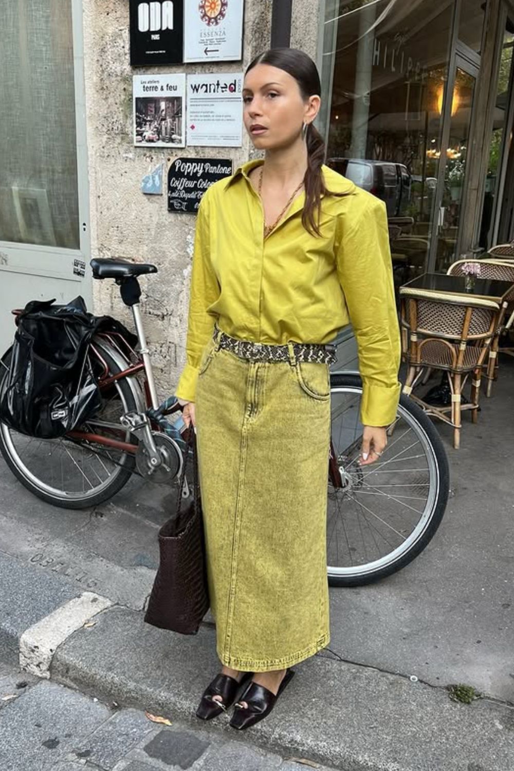 Yellow Shirt OutfitsBrighten your wardrobe with these chic yellow shirt outfit ideas. Discover stylish ways to wear a yellow shirt—from casual denim looks to bold monochrome sets and elegant layered outfits. Perfect inspiration for any season. Yellow Shirt Outfit Women Casual, Yellow Striped Shirt Outfit, Yellow Button Up Shirt Outfit, Yellow Linen Shirt Outfit, Yellow Shirt Outfit Hijab, Mustard Yellow Shirt Outfit, Light Yellow Shirt Outfit, Yellow Shirt Outfit Women, Yellow Long Sleeve Shirt Outfit, Yellow Shirt And Jeans Outfit, Pastel Yellow Shirt Outfit, Yellow And White Striped Shirt Outfit, Pale Yellow Shirt Outfit