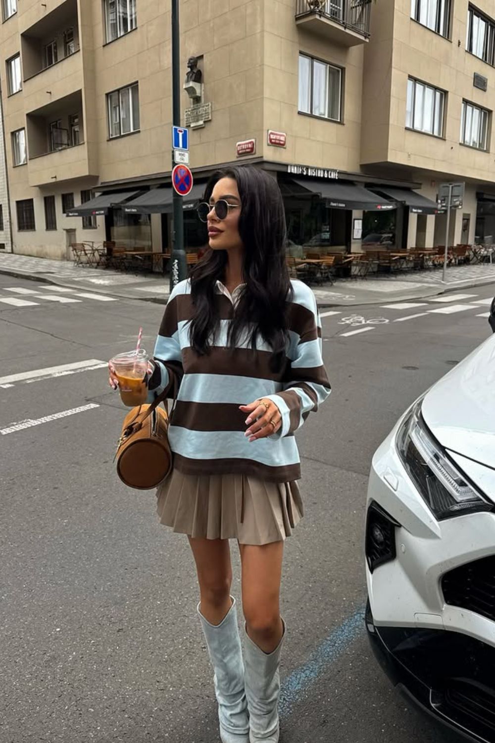 Discover stylish rugby shirt outfit ideas for women, from pleated skirts to jeans and layered coats. These sporty-preppy looks are perfect for casual days, city outfits, and effortless street style. Rugby Shirt Outfit, Rugby Shirt Outfit Women, Polo Rugby Shirt, Ralph Lauren Rugby Shirt, Oversized Rugby Shirt Outfit Women, Striped Rugby Shirt Outfit, Vintage Rugby Shirt, Women’s Rugby Shirt Outfit, Styling Rugby Shirt, How To Style A Rugby Shirt, Style Rugby Shirt Women, Green Rugby Shirt Outfit, Rugby Shirt Aesthetic, Rugby Shirt Outfit Women Street Style, Rugby Shirt Street Style, Rugby Shirt Outfit Women Aesthetic, How To Style Rugby Shirt Women Discover stylish rugby shirt outfit ideas for women, from pleated skirts to jeans and layered coats. These sporty-preppy looks are perfect for casual days, city outfits, and effortless street style. Rugby Shirt Outfit, Rugby Shirt Outfit Women, Polo Rugby Shirt, Ralph Lauren Rugby Shirt, Oversized Rugby Shirt Outfit Women, Striped Rugby Shirt Outfit, Vintage Rugby Shirt, Women’s Rugby Shirt Outfit, Styling Rugby Shirt, How To Style A Rugby Shirt, Style Rugby Shirt Women, Green Rugby Shirt Outfit, Rugby Shirt Aesthetic, Rugby Shirt Outfit Women Street Style, Rugby Shirt Street Style, Rugby Shirt Outfit Women Aesthetic, How To Style Rugby Shirt Women