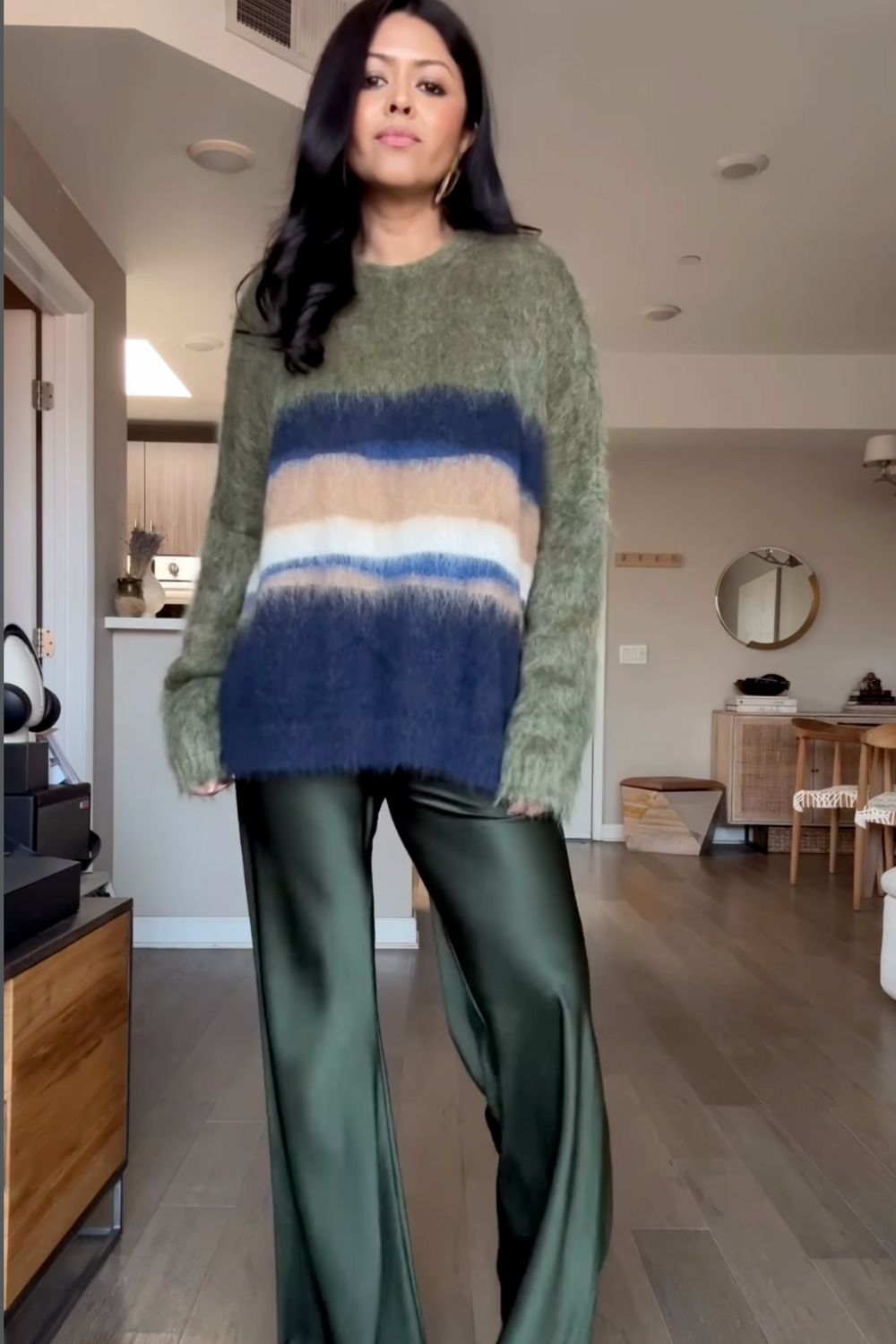 Discover chic satin pants outfit ideas with cozy knits, elegant monochrome looks, bold colour pairings, and effortless street-style inspiration. Perfect for elevating your wardrobe with stylish, versatile, and modern satin pant ensembles.Satin Pants Outfit, Black Satin Pants Outfit, Satin Cargo Pants Outfit, Satin Pants Outfit Classy, Satin Pants Outfit Casual, Brown Satin Pants Outfit, Satin Wide Leg Pants Outfit, Green Satin Pants Outfit, White Satin Pants Outfit, Blue Satin Pants Outfit, Pink Satin Pants Outfit, Satin Pants Outfit Winter, Black Satin Cargo Pants Outfit, Wide Leg Satin Pants Outfit, Black Satin Pants Outfit Classy Discover chic satin pants outfit ideas with cozy knits, elegant monochrome looks, bold colour pairings, and effortless street-style inspiration. Perfect for elevating your wardrobe with stylish, versatile, and modern satin pant ensembles.Satin Pants Outfit, Black Satin Pants Outfit, Satin Cargo Pants Outfit, Satin Pants Outfit Classy, Satin Pants Outfit Casual, Brown Satin Pants Outfit, Satin Wide Leg Pants Outfit, Green Satin Pants Outfit, White Satin Pants Outfit, Blue Satin Pants Outfit, Pink Satin Pants Outfit, Satin Pants Outfit Winter, Black Satin Cargo Pants Outfit, Wide Leg Satin Pants Outfit, Black Satin Pants Outfit Classy