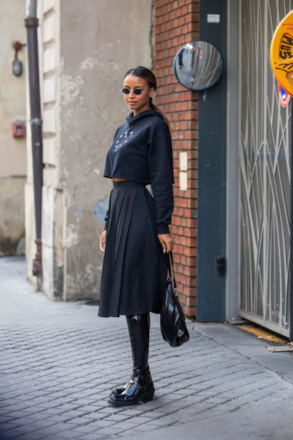 Discover stylish black hoodie outfit ideas that feel effortless and elevated. From casual street style to chic layered looks, learn how to style a black hoodie for every season and occasion. Black Zip Up Hoodie Outfit, Black Hoodie Outfit Aesthetic, Black Essentials Hoodie Outfit, Hoodie Outfit Black Women, Essentials Hoodie Outfit Women Black, Black Zipper Hoodie Outfit, Black Hoodie Outfit Casual, Black Nike Hoodie Outfit, Black Hoodie Outfit Women, Black Zip Hoodie Outfit, Outfit With Black Hoodie, Black Hoodie And Jeans Outfit, Black Gap Hoodie Outfit, Black Hoodie Outfit Ideas, Hijab, Oversized Red Hoodie Outfit, Essentials Hoodie Outfit, Zip Up Hoodie Outfit, Cropped Hoodie Outfit, Baggy Hoodie Outfit, Leggings And Hoodie Outfit, Skirt And Hoodie Outfit, Cute Hoodie Outfit