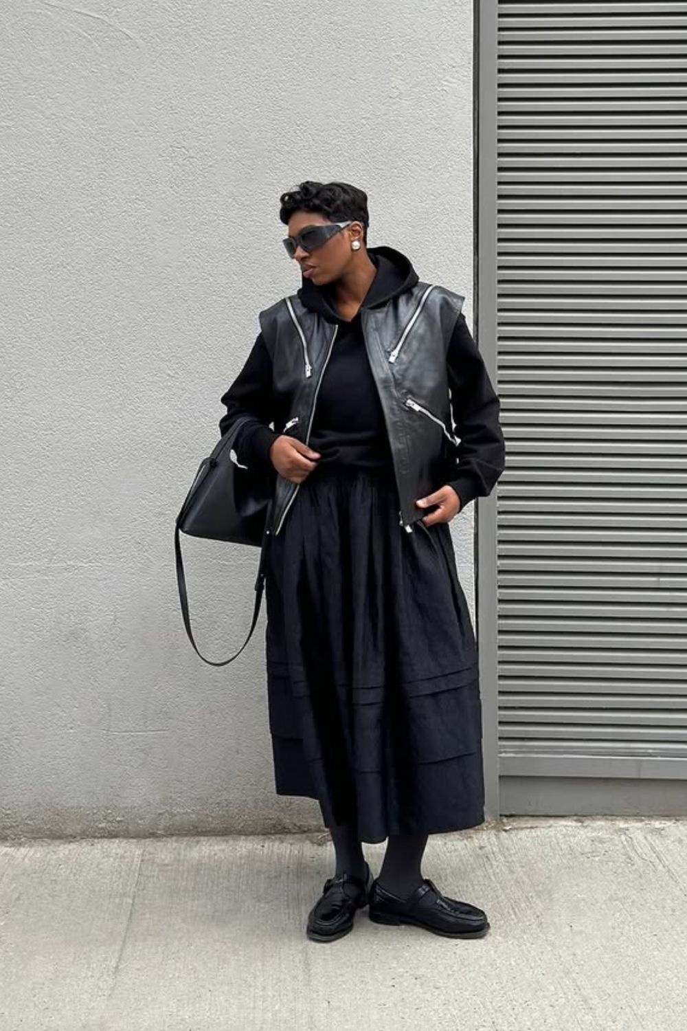 Discover stylish black hoodie outfit ideas that feel effortless and elevated. From casual street style to chic layered looks, learn how to style a black hoodie for every season and occasion. Black Zip Up Hoodie Outfit, Black Hoodie Outfit Aesthetic, Black Essentials Hoodie Outfit, Hoodie Outfit Black Women, Essentials Hoodie Outfit Women Black, Black Zipper Hoodie Outfit, Black Hoodie Outfit Casual, Black Nike Hoodie Outfit, Black Hoodie Outfit Women, Black Zip Hoodie Outfit, Outfit With Black Hoodie, Black Hoodie And Jeans Outfit, Black Gap Hoodie Outfit, Black Hoodie Outfit Ideas, Hijab, Oversized Red Hoodie Outfit, Essentials Hoodie Outfit, Zip Up Hoodie Outfit, Cropped Hoodie Outfit, Baggy Hoodie Outfit, Leggings And Hoodie Outfit, Skirt And Hoodie Outfit, Cute Hoodie Outfit
