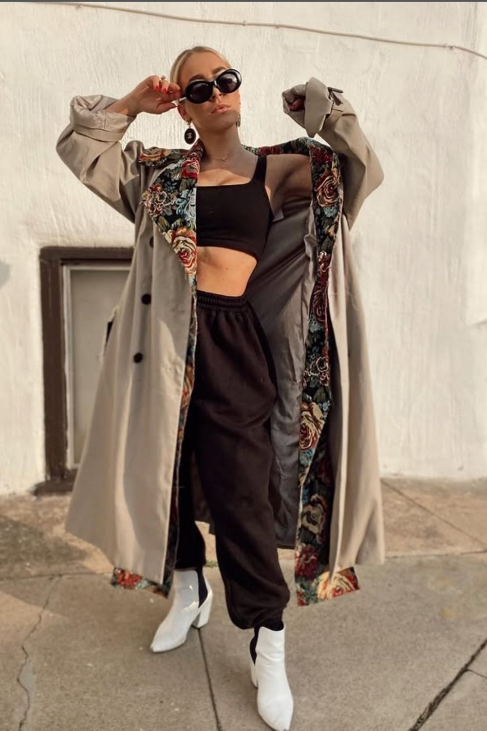 Effortless black sweatpants outfit ideas that look chic, polished, and modern. Discover how to style black sweatpants with jackets, coats, sneakers, heels, and accessories for everyday casual outfits that still feel fashion-forward. sweatpants outfit black women, black sweatpants outfit for school, black sweatpants outfit aesthetic, black baggy sweatpants outfit, black wide leg sweatpants outfit, black sweatpants outfit winter, outfit with black sweatpants, black cargo sweatpants outfit, outfit ideas black sweatpants, Baggy Sweatpants Outfit, Wide Leg Sweatpants Outfit, Cute Sweatpants Outfit, Cargo Sweatpants Outfit, Outfit Ideas Sweatpants, Nike Sweatpants Outfit, Sweatpants Outfit Black Women, Sweatpants Outfit Winter, Sweatpants Outfit Aesthetic, Flare Sweatpants Outfit Effortless black sweatpants outfit ideas that look chic, polished, and modern. Discover how to style black sweatpants with jackets, coats, sneakers, heels, and accessories for everyday casual outfits that still feel fashion-forward. sweatpants outfit black women, black sweatpants outfit for school, black sweatpants outfit aesthetic, black baggy sweatpants outfit, black wide leg sweatpants outfit, black sweatpants outfit winter, outfit with black sweatpants, black cargo sweatpants outfit, outfit ideas black sweatpants, Baggy Sweatpants Outfit, Wide Leg Sweatpants Outfit, Cute Sweatpants Outfit, Cargo Sweatpants Outfit, Outfit Ideas Sweatpants, Nike Sweatpants Outfit, Sweatpants Outfit Black Women, Sweatpants Outfit Winter, Sweatpants Outfit Aesthetic, Flare Sweatpants Outfit