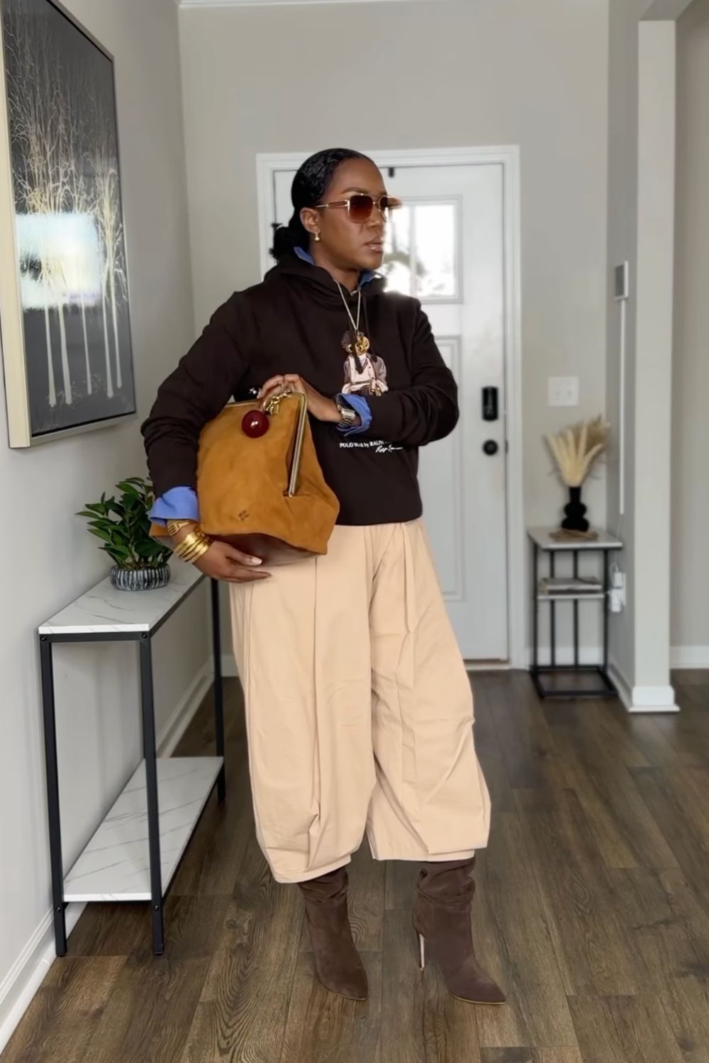 Discover chic brown hoodie outfit ideas that blend comfort and style. From elevated streetwear to cozy everyday looks, explore easy ways to style a brown hoodie for any season or occasion. Brown Zip Up Hoodie Outfit, Brown Hoodie Outfit Woman, Light Brown Hoodie Outfit, Dark Brown Hoodie Outfit, Brown Essentials Hoodie Outfit, Brown Gap Hoodie Outfit, Brown Zipper Hoodie Outfit, Brown Hoodie Outfit Hijab, Brown Hoodie Outfit Aesthetic, Brown Nike Hoodie Outfit, Brown Oversized Hoodie Outfit, Essentials Hoodie Outfit, Zip Up Hoodie Outfit, Cropped Hoodie Outfit, Baggy Hoodie Outfit, Leggings And Hoodie Outfit, Skirt And Hoodie Outfit, Cute Hoodie Outfit Discover chic brown hoodie outfit ideas that blend comfort and style. From elevated streetwear to cozy everyday looks, explore easy ways to style a brown hoodie for any season or occasion. Brown Zip Up Hoodie Outfit, Brown Hoodie Outfit Woman, Light Brown Hoodie Outfit, Dark Brown Hoodie Outfit, Brown Essentials Hoodie Outfit, Brown Gap Hoodie Outfit, Brown Zipper Hoodie Outfit, Brown Hoodie Outfit Hijab, Brown Hoodie Outfit Aesthetic, Brown Nike Hoodie Outfit, Brown Oversized Hoodie Outfit, Essentials Hoodie Outfit, Zip Up Hoodie Outfit, Cropped Hoodie Outfit, Baggy Hoodie Outfit, Leggings And Hoodie Outfit, Skirt And Hoodie Outfit, Cute Hoodie Outfit