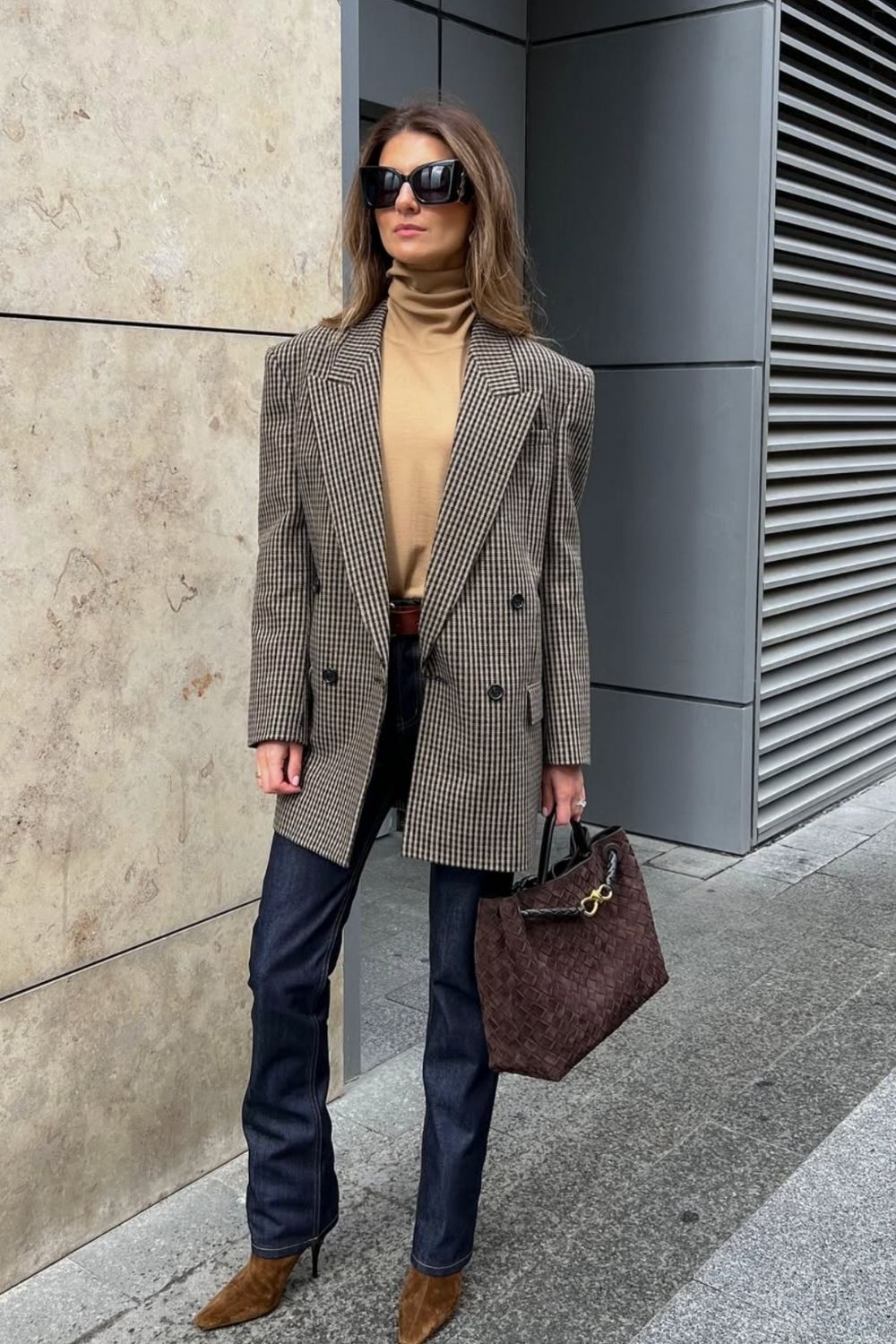 Discover stylish dark blue jeans outfit ideas for every season, from casual everyday looks to elevated city styles. Learn how to style dark denim with blazers, coats, knits, and statement accessories. Dark Blue Denim Jeans Outfit, Dark Blue Baggy Jeans Outfit, Dark Blue Jeans Outfit Women, Dark Blue Jeans Outfit Aesthetic, Dark Blue Wide Leg Jeans Outfit, Dark Blue Jeans Outfit Winter, Dark Blue Flare Jeans Outfit, Dark Blue Flared Jeans Outfit, Dark Blue Jeans Outfit Summer, Baggy Dark Blue Jeans Outfit, Dark Blue Jeans Outfit Casual, Dark Blue Bootcut Jeans Outfit, Dark Blue Straight Jeans Outfit, Outfit Ideas With Dark Blue Jeans, Dark Blue Wash Jeans Outfit, Mom Jeans, Dark Blue Cargo Jeans Discover stylish dark blue jeans outfit ideas for every season, from casual everyday looks to elevated city styles. Learn how to style dark denim with blazers, coats, knits, and statement accessories. Dark Blue Denim Jeans Outfit, Dark Blue Baggy Jeans Outfit, Dark Blue Jeans Outfit Women, Dark Blue Jeans Outfit Aesthetic, Dark Blue Wide Leg Jeans Outfit, Dark Blue Jeans Outfit Winter, Dark Blue Flare Jeans Outfit, Dark Blue Flared Jeans Outfit, Dark Blue Jeans Outfit Summer, Baggy Dark Blue Jeans Outfit, Dark Blue Jeans Outfit Casual, Dark Blue Bootcut Jeans Outfit, Dark Blue Straight Jeans Outfit, Outfit Ideas With Dark Blue Jeans, Dark Blue Wash Jeans Outfit, Mom Jeans, Dark Blue Cargo Jeans