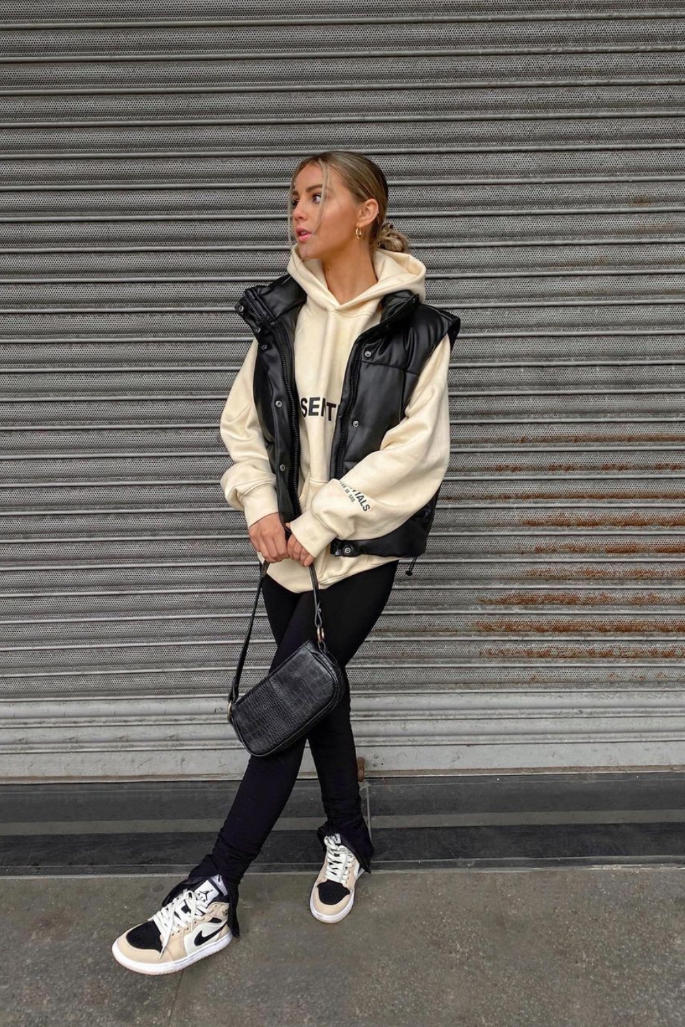 Discover effortlessly chic Essentials hoodie outfit ideas with styling tips and modern street-style inspiration. Learn how to wear your Essentials hoodie for travel, weekends, and everyday luxury looks. Essentials Hoodie Outfit, Fear Of God Essentials Outfit, Black Essentials Hoodie Outfit, Essentials Hoodie Outfit Women Black, Grey Essentials Hoodie Outfit, Coral Essentials Hoodie Outfit, Essentials Shorts Outfit, Pink Essentials Hoodie Outfit, 1977 Essentials Hoodie Outfit, Light Oatmeal Essentials Hoodie Outfit, Brown Essentials Hoodie Outfit, Essentials Fear Of God Outfit, Essentials Outfit Fear Of God, Dark Oatmeal Essentials Hoodie Outfit, White Essentials Hoodie Outfit, Tan Essentials Hoodie Outfit, Outfit Ideas Essentials Hoodie, Essentials Hoodie Outfit Women