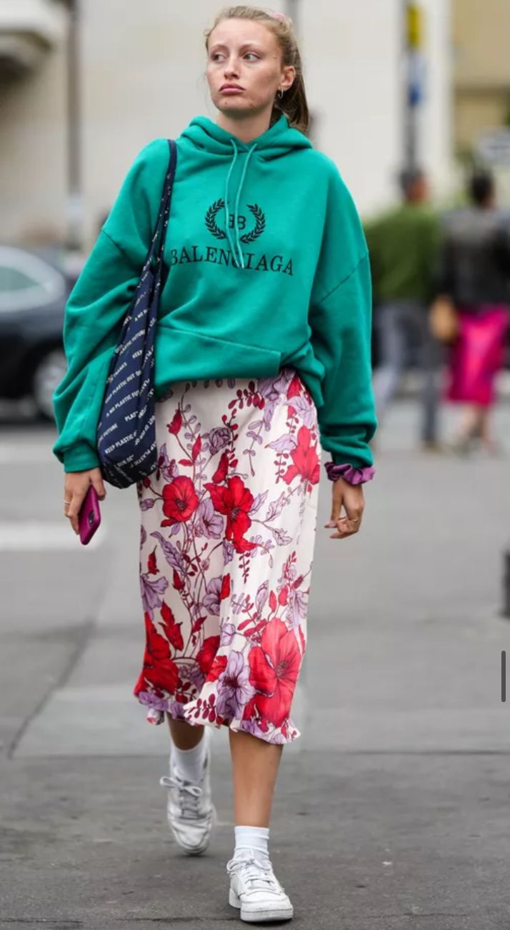 Discover chic green hoodie outfit ideas with elevated styling tips, street style inspiration, and modern ways to dress up a hoodie using skirts, trousers, coats, and accessories for effortless everyday looks.Green Hoodie Outfit, Green Zip Up Hoodie Outfit, Dark Green Hoodie Outfit, Light Green Hoodie Outfit, Green Hoodie Outfit Aesthetic, Olive Green Hoodie Outfit, Green Essentials Hoodie Outfit, Green Hoodie Outfit Girl, Mint Green Hoodie Outfit, Sage Green Hoodie Outfit, Green Nike Hoodie Outfit, Forest Green Hoodie Outfit, Green Zipper Hoodie Outfit, Lime, Army, Dark Green, Essentials Hoodie Outfit, Zip Up Hoodie Outfit, Cropped Hoodie Outfit, Baggy Hoodie Outfit, Leggings And Hoodie Outfit, Skirt And Hoodie Outfit, Cute Hoodie Outfit Discover chic green hoodie outfit ideas with elevated styling tips, street style inspiration, and modern ways to dress up a hoodie using skirts, trousers, coats, and accessories for effortless everyday looks.Green Hoodie Outfit, Green Zip Up Hoodie Outfit, Dark Green Hoodie Outfit, Light Green Hoodie Outfit, Green Hoodie Outfit Aesthetic, Olive Green Hoodie Outfit, Green Essentials Hoodie Outfit, Green Hoodie Outfit Girl, Mint Green Hoodie Outfit, Sage Green Hoodie Outfit, Green Nike Hoodie Outfit, Forest Green Hoodie Outfit, Green Zipper Hoodie Outfit, Lime, Army, Dark Green, Essentials Hoodie Outfit, Zip Up Hoodie Outfit, Cropped Hoodie Outfit, Baggy Hoodie Outfit, Leggings And Hoodie Outfit, Skirt And Hoodie Outfit, Cute Hoodie Outfit
