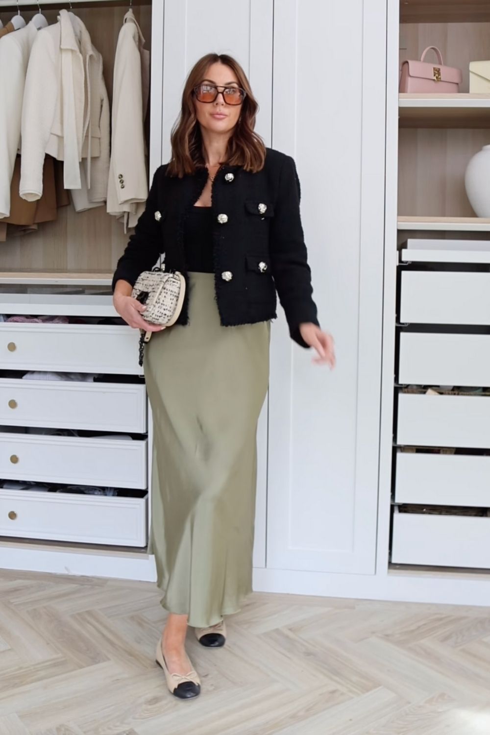 Green satin skirt outfit ideas you’ll love—featuring casual, work, date night, and chic everyday looks. Discover easy ways to style a green satin skirt with knits, blazers, sneakers, and heels for any season.Olive Green Satin Skirt Outfit, Dark Green Satin Skirt Outfit Winter, Green Satin Skirt Outfit Summer, Green Satin Midi Skirt Outfit, Emerald Green Satin Skirt Outfit, Sage Green Satin Skirt Outfit, Green Satin Maxi Skirt Outfit, Long Green Satin Skirt Outfit, Long Satin Skirt Outfit, Lime Green Satin Skirt Outfit Classy, Satin Skirt Outfit Winter, Satin Skirt Outfit Summer, Satin Maxi Skirt Outfit, Satin Skirt Outfit Casual, Satin Skirt Outfit Hijab, Satin Skirt Outfit Elegant, Satin Skirt Winter Outfit, Maxi Satin Skirt Outfit, Midi Satin Skirt Outfit, Satin Long Skirt Outfit Green satin skirt outfit ideas you’ll love—featuring casual, work, date night, and chic everyday looks. Discover easy ways to style a green satin skirt with knits, blazers, sneakers, and heels for any season.Olive Green Satin Skirt Outfit, Dark Green Satin Skirt Outfit Winter, Green Satin Skirt Outfit Summer, Green Satin Midi Skirt Outfit, Emerald Green Satin Skirt Outfit, Sage Green Satin Skirt Outfit, Green Satin Maxi Skirt Outfit, Long Green Satin Skirt Outfit, Long Satin Skirt Outfit, Lime Green Satin Skirt Outfit Classy, Satin Skirt Outfit Winter, Satin Skirt Outfit Summer, Satin Maxi Skirt Outfit, Satin Skirt Outfit Casual, Satin Skirt Outfit Hijab, Satin Skirt Outfit Elegant, Satin Skirt Winter Outfit, Maxi Satin Skirt Outfit, Midi Satin Skirt Outfit, Satin Long Skirt Outfit