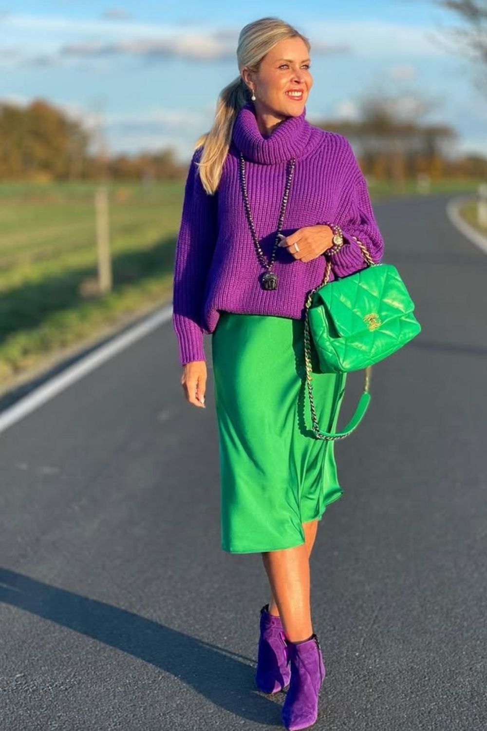 Green satin skirt outfit ideas you’ll love—featuring casual, work, date night, and chic everyday looks. Discover easy ways to style a green satin skirt with knits, blazers, sneakers, and heels for any season.Olive Green Satin Skirt Outfit, Dark Green Satin Skirt Outfit Winter, Green Satin Skirt Outfit Summer, Green Satin Midi Skirt Outfit, Emerald Green Satin Skirt Outfit, Sage Green Satin Skirt Outfit, Green Satin Maxi Skirt Outfit, Long Green Satin Skirt Outfit, Long Satin Skirt Outfit, Lime Green Satin Skirt Outfit Classy, Satin Skirt Outfit Winter, Satin Skirt Outfit Summer, Satin Maxi Skirt Outfit, Satin Skirt Outfit Casual, Satin Skirt Outfit Hijab, Satin Skirt Outfit Elegant, Satin Skirt Winter Outfit, Maxi Satin Skirt Outfit, Midi Satin Skirt Outfit, Satin Long Skirt Outfit Green satin skirt outfit ideas you’ll love—featuring casual, work, date night, and chic everyday looks. Discover easy ways to style a green satin skirt with knits, blazers, sneakers, and heels for any season.Olive Green Satin Skirt Outfit, Dark Green Satin Skirt Outfit Winter, Green Satin Skirt Outfit Summer, Green Satin Midi Skirt Outfit, Emerald Green Satin Skirt Outfit, Sage Green Satin Skirt Outfit, Green Satin Maxi Skirt Outfit, Long Green Satin Skirt Outfit, Long Satin Skirt Outfit, Lime Green Satin Skirt Outfit Classy, Satin Skirt Outfit Winter, Satin Skirt Outfit Summer, Satin Maxi Skirt Outfit, Satin Skirt Outfit Casual, Satin Skirt Outfit Hijab, Satin Skirt Outfit Elegant, Satin Skirt Winter Outfit, Maxi Satin Skirt Outfit, Midi Satin Skirt Outfit, Satin Long Skirt Outfit