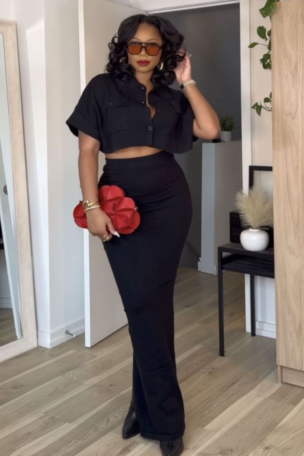 Discover chic long black skirt outfit ideas for every occasion, from casual everyday looks to elegant evening styles. Learn how to style a long black skirt with knits, blazers, leather, and statement accessories. Black Long Skirt Outfit, Long Black Skirt Outfit Ideas, Long Black Skirt Outfit Winter, Long Black Skirt Outfit Summer, Long Black Skirt Outfit Casual, Long Black Denim Skirt Outfit, Black Long Skirt Outfit Casual, Long Black Satin Skirt Outfit, Long Black Pleated Skirt Outfit, Outfit With Long Black Skirt, Long Black Leather Skirt Outfit, Black Long Skirt Outfit Winter, Long Black Silk Skirt Outfit, Black Long Skirt Outfit Summer Discover chic long black skirt outfit ideas for every occasion, from casual everyday looks to elegant evening styles. Learn how to style a long black skirt with knits, blazers, leather, and statement accessories. Black Long Skirt Outfit, Long Black Skirt Outfit Ideas, Long Black Skirt Outfit Winter, Long Black Skirt Outfit Summer, Long Black Skirt Outfit Casual, Long Black Denim Skirt Outfit, Black Long Skirt Outfit Casual, Long Black Satin Skirt Outfit, Long Black Pleated Skirt Outfit, Outfit With Long Black Skirt, Long Black Leather Skirt Outfit, Black Long Skirt Outfit Winter, Long Black Silk Skirt Outfit, Black Long Skirt Outfit Summer