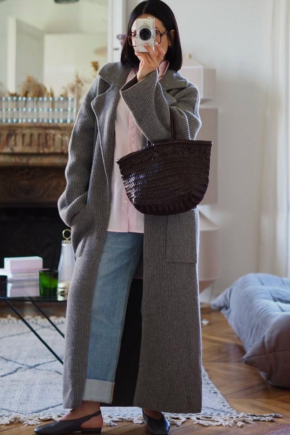Discover chic long cardigan outfit ideas for every season, from casual everyday looks to polished, fashion-forward styles. Get inspired with cozy layers, modern silhouettes, and effortless styling tips. Long Black Cardigan Outfit, Long Grey Cardigan Outfit, Long Cardigan Outfit Winter Casual, Black Long Cardigan Outfit, Long Cardigan Outfit Fall, Long Beige Cardigan Outfit, Long Cardigan Outfit Hijab, Long Brown Cardigan Outfit, Long Cardigan Outfit Black Women, Long Cardigan Outfit Work, White Long Cardigan Outfit, Long Gray Cardigan Outfit, Grey Long Cardigan Outfit, Long Green Cardigan Outfit, Long Cream Cardigan Outfit, Long Knit Cardigan Outfit, Long Skirt And Cardigan Outfit, Long Dress And Cardigan Outfit, Beige Long Cardigan Outfit