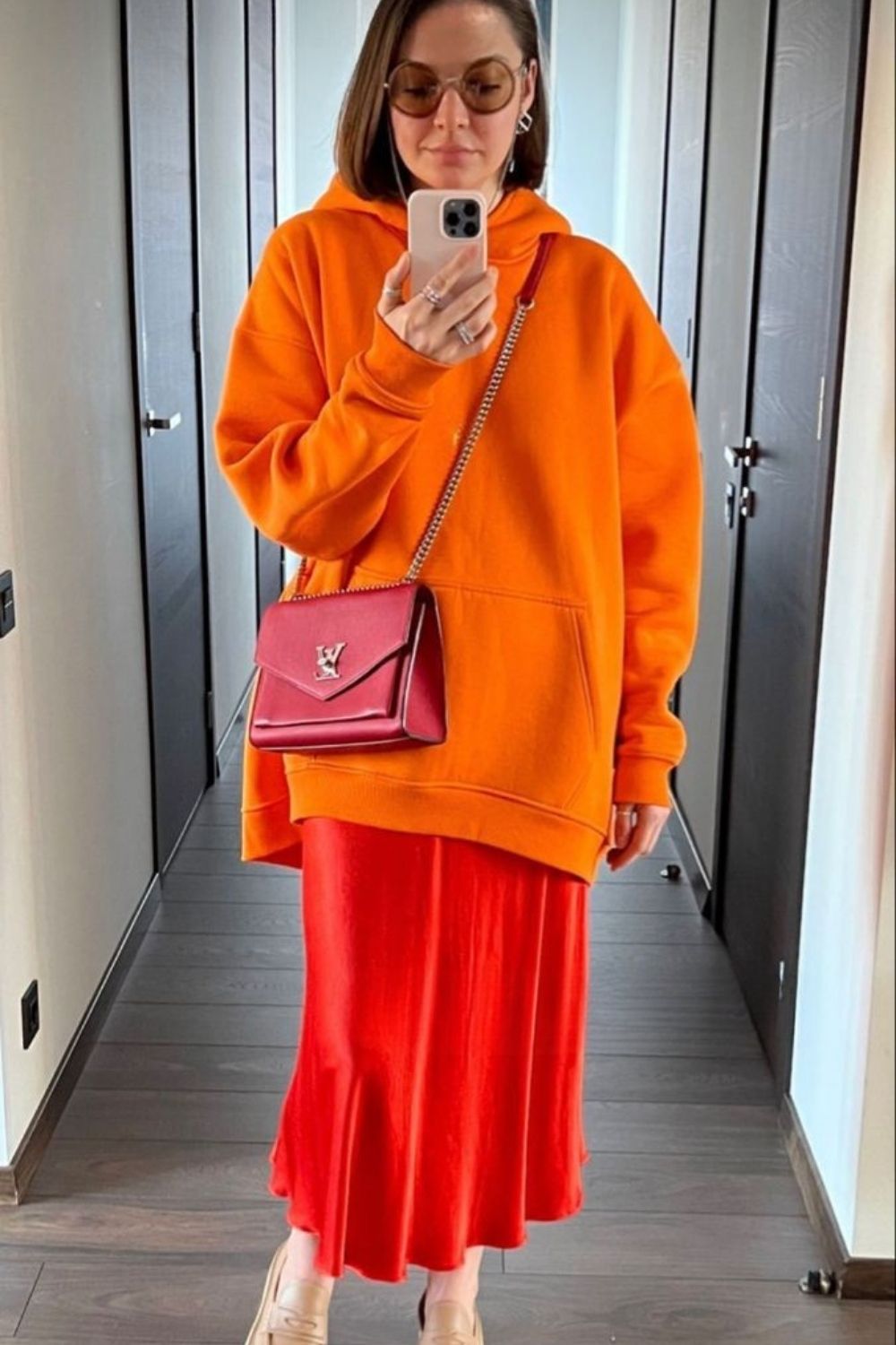 Effortless orange hoodie outfit ideas that feel cool, modern, and wearable. I’m sharing stylish ways to dress up an orange hoodie with coats, skirts, trousers, and sneakers for everyday looks.Orange Hoodie Outfit, Orange Hoodie Outfit Aesthetic, Orange Zip Up Hoodie Outfit, Orange Hoodie Outfit Black Women, Outfit With Orange Hoodie, Jeans And Hoodie, Essentials Hoodie Outfit, Zip Up Hoodie Outfit, Cropped Hoodie Outfit, Baggy Hoodie Outfit, Leggings And Hoodie Outfit, Skirt And Hoodie Outfit, Cute Hoodie Outfit, Blazer And Hoodie Effortless orange hoodie outfit ideas that feel cool, modern, and wearable. I’m sharing stylish ways to dress up an orange hoodie with coats, skirts, trousers, and sneakers for everyday looks.Orange Hoodie Outfit, Orange Hoodie Outfit Aesthetic, Orange Zip Up Hoodie Outfit, Orange Hoodie Outfit Black Women, Outfit With Orange Hoodie, Jeans And Hoodie, Essentials Hoodie Outfit, Zip Up Hoodie Outfit, Cropped Hoodie Outfit, Baggy Hoodie Outfit, Leggings And Hoodie Outfit, Skirt And Hoodie Outfit, Cute Hoodie Outfit, Blazer And Hoodie