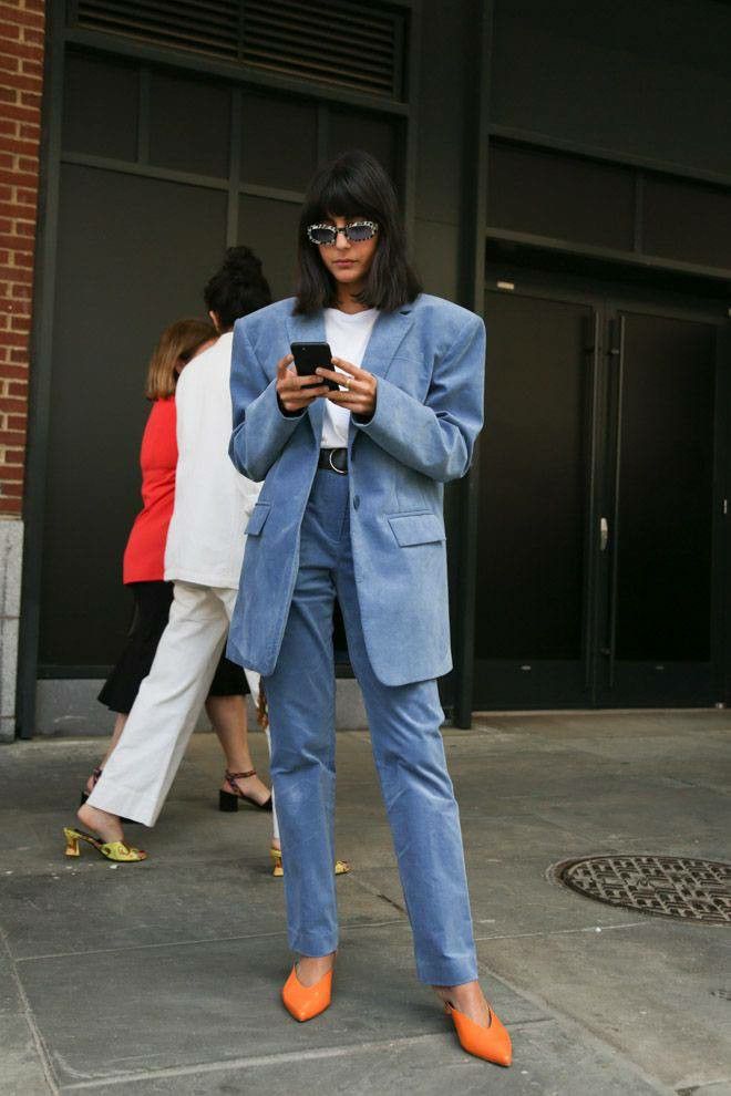 Discover bold and chic orange shoes outfit ideas. From casual street style to elegant looks, learn how to style orange heels, flats, and sandals for every season and occasion. Discover bold and chic orange shoes outfit ideas. From casual street style to elegant looks, learn how to style orange heels, flats, and sandals for every season and occasion.Outfit With Orange Shoes, Orange Shoes Outfit Ideas, Orange Tennis Shoes Outfit, Burnt Orange Shoes Outfit, Orange Shoes Outfit Women, Pink And Orange Shoes Outfit, Orange Shoes Outfit Summer, Orange Flat Shoes Outfit, Orange Slingback Shoes Outfit, Red Orange Shoes Outfit