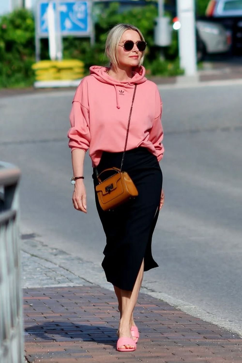 Discover chic pink hoodie outfit ideas that blend comfort and style—from casual street looks to elevated, fashion-forward outfits. Learn how to style a pink hoodie effortlessly for every season and occasion.Pink Zip Up Hoodie Outfit, Pink Hoodie Outfit Aesthetic, Pink Hoodie Outfit Ideas, Pink Essentials Hoodie Outfit, Pink Gap Hoodie Outfit, Light Pink Hoodie Outfit, Hot Pink Hoodie Outfit, Pink Bape Hoodie Outfit, Pink Spider Hoodie Outfit, Pink Denim Tears Hoodie Outfit, Pink Nike Hoodie Outfit, Pink Hoodie Outfit Black Woman, Pink Zipper Hoodie Outfit, Essentials Hoodie Outfit, Zip Up Hoodie Outfit, Cropped Hoodie Outfit, Baggy Hoodie Outfit, Leggings And Hoodie Outfit, Skirt And Hoodie Outfit, Cute Hoodie Outfit, Aespa Pink Hoodie Outfit, Hijab