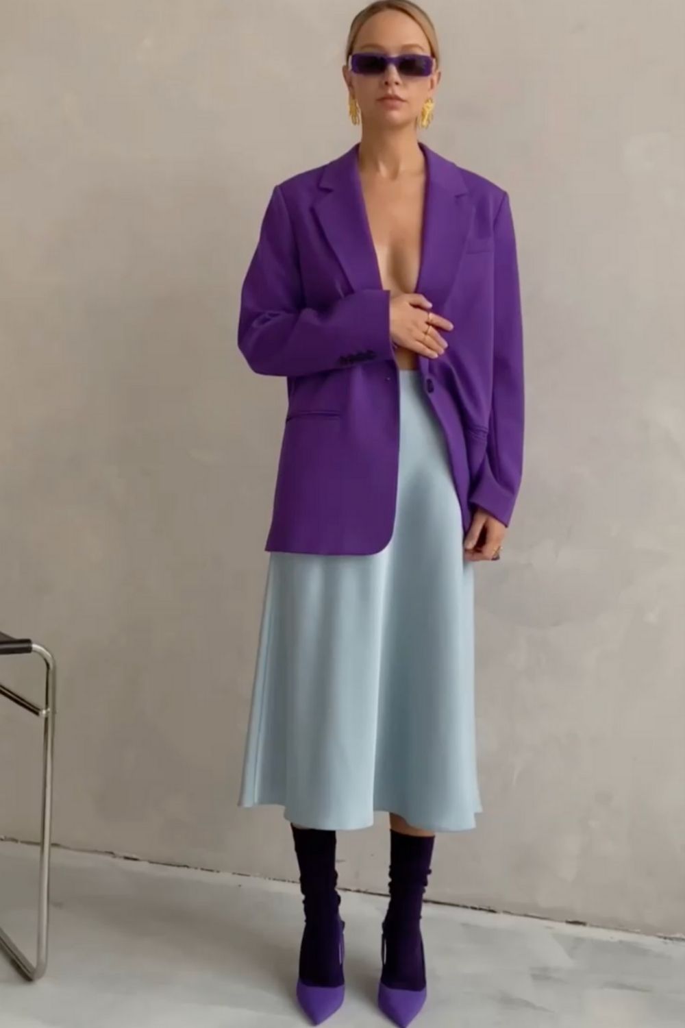 Discover chic purple shoes outfit ideas featuring heels, pumps, boots, and sneakers. From bold colour combos to effortless everyday looks, see how to style purple shoes for any season or occasion. Purple Shoes Outfit Sneakers, Outfit With Purple Shoes, Purple Off White Shoes Outfit, Purple Shoes Outfit Ideas, Light Purple Shoes Outfit Discover chic purple shoes outfit ideas featuring heels, pumps, boots, and sneakers. From bold colour combos to effortless everyday looks, see how to style purple shoes for any season or occasion. Purple Shoes Outfit Sneakers, Outfit With Purple Shoes, Purple Off White Shoes Outfit, Purple Shoes Outfit Ideas, Light Purple Shoes Outfit