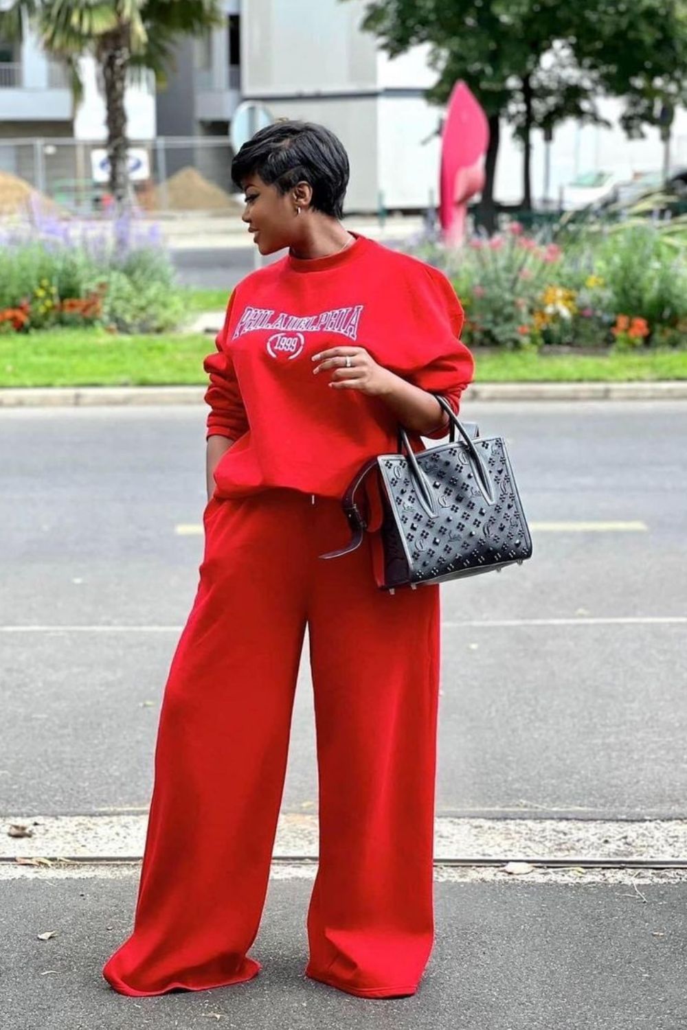 Outfit ideas you’ll actually want to wear. Discover how to style red sweatpants for casual days, street style moments, and elevated off-duty looks with ease. Red Sweatpants Outfit, Dark Red Sweatpants Outfit, Red Brandy Sweatpants Outfit, Red Nike Sweatpants Outfit, Baggy Sweatpants Outfit, Wide Leg Sweatpants Outfit, Cute Sweatpants Outfit, Sweatpants Outfit For School, Cargo Sweatpants Outfit, Outfit Ideas Sweatpants, Nike Sweatpants Outfit, Sweatpants Outfit Black Women, Sweatpants Outfit Winter, Sweatpants Outfit Aesthetic, Flare Sweatpants Outfit