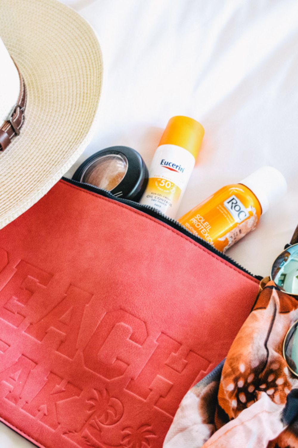 Discover the ultimate travel essentials for women. From chic airport outfits to beauty, shoes, and packing tips, learn how to travel light, stylish, and stress-free on every trip. Travel Bag Essentials, Travel Backpack Essentials, Airplane Travel Essentials, Travel Essentials List, Travel Essentials Kit, Europe Travel Essentials, Mini Travel Essentials, Travel Essentials For Kids, Kids Travel Essentials, Travel Essentials Aesthetic, Travel Carry On Essentials, Travel Handbag Essentials, Amazon Travel Essentials, Travel Makeup Bag Essentials, Beach Travel Essentials, Travel Packing Essentials, European Travel Essentials, Disney Travel Essentials, Summer, Spring, Winter, plane travel essentials, travel beauty essentials Discover the ultimate travel essentials for women. From chic airport outfits to beauty, shoes, and packing tips, learn how to travel light, stylish, and stress-free on every trip. Travel Bag Essentials, Travel Backpack Essentials, Airplane Travel Essentials, Travel Essentials List, Travel Essentials Kit, Europe Travel Essentials, Mini Travel Essentials, Travel Essentials For Kids, Kids Travel Essentials, Travel Essentials Aesthetic, Travel Carry On Essentials, Travel Handbag Essentials, Amazon Travel Essentials, Travel Makeup Bag Essentials, Beach Travel Essentials, Travel Packing Essentials, European Travel Essentials, Disney Travel Essentials, Summer, Spring, Winter, plane travel essentials, travel beauty essentials