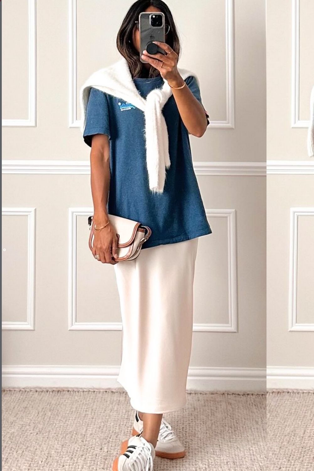 Discover chic white satin skirt outfit ideas for every season, from casual everyday looks to elegant evening styles. Learn how to style a white satin skirt with knits, blazers, sneakers, and heels for effortless, polished outfits. Satin White Skirt Outfit, White Satin Skirt Outfit Winter, White Satin Skirt Outfit Summer, Off White Satin Skirt Outfit, White Satin Maxi Skirt Outfit, White Satin Midi Skirt Outfit, Long White Satin Skirt Outfit, Short White Satin Skirt Outfit, Long Satin Skirt Outfit, Satin Skirt Outfit Classy, Satin Skirt Outfit Winter, Satin Skirt Outfit Summer, Satin Maxi Skirt Outfit, Satin Skirt Outfit Casual, Satin Skirt Outfit Hijab, Satin Skirt Outfit Elegant, Satin Skirt Winter Outfit, Maxi Satin Skirt Outfit, Midi Satin Skirt Outfit, Satin Long Skirt Outfit