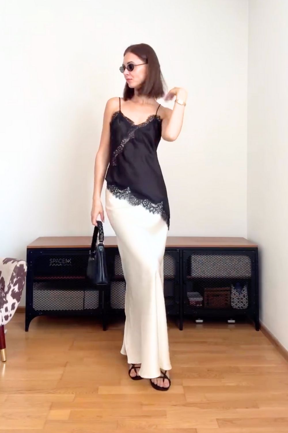Discover chic white satin skirt outfit ideas for every season, from casual everyday looks to elegant evening styles. Learn how to style a white satin skirt with knits, blazers, sneakers, and heels for effortless, polished outfits. Satin White Skirt Outfit, White Satin Skirt Outfit Winter, White Satin Skirt Outfit Summer, Off White Satin Skirt Outfit, White Satin Maxi Skirt Outfit, White Satin Midi Skirt Outfit, Long White Satin Skirt Outfit, Short White Satin Skirt Outfit, Long Satin Skirt Outfit, Satin Skirt Outfit Classy, Satin Skirt Outfit Winter, Satin Skirt Outfit Summer, Satin Maxi Skirt Outfit, Satin Skirt Outfit Casual, Satin Skirt Outfit Hijab, Satin Skirt Outfit Elegant, Satin Skirt Winter Outfit, Maxi Satin Skirt Outfit, Midi Satin Skirt Outfit, Satin Long Skirt Outfit