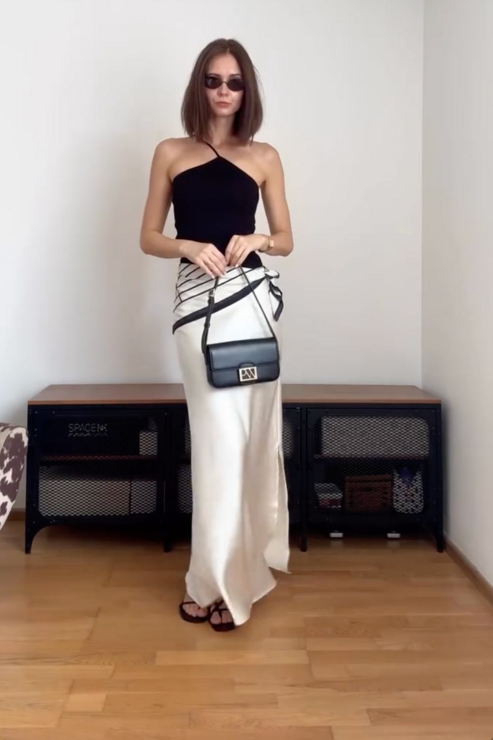 Discover chic white satin skirt outfit ideas for every season, from casual everyday looks to elegant evening styles. Learn how to style a white satin skirt with knits, blazers, sneakers, and heels for effortless, polished outfits. Satin White Skirt Outfit, White Satin Skirt Outfit Winter, White Satin Skirt Outfit Summer, Off White Satin Skirt Outfit, White Satin Maxi Skirt Outfit, White Satin Midi Skirt Outfit, Long White Satin Skirt Outfit, Short White Satin Skirt Outfit, Long Satin Skirt Outfit, Satin Skirt Outfit Classy, Satin Skirt Outfit Winter, Satin Skirt Outfit Summer, Satin Maxi Skirt Outfit, Satin Skirt Outfit Casual, Satin Skirt Outfit Hijab, Satin Skirt Outfit Elegant, Satin Skirt Winter Outfit, Maxi Satin Skirt Outfit, Midi Satin Skirt Outfit, Satin Long Skirt Outfit