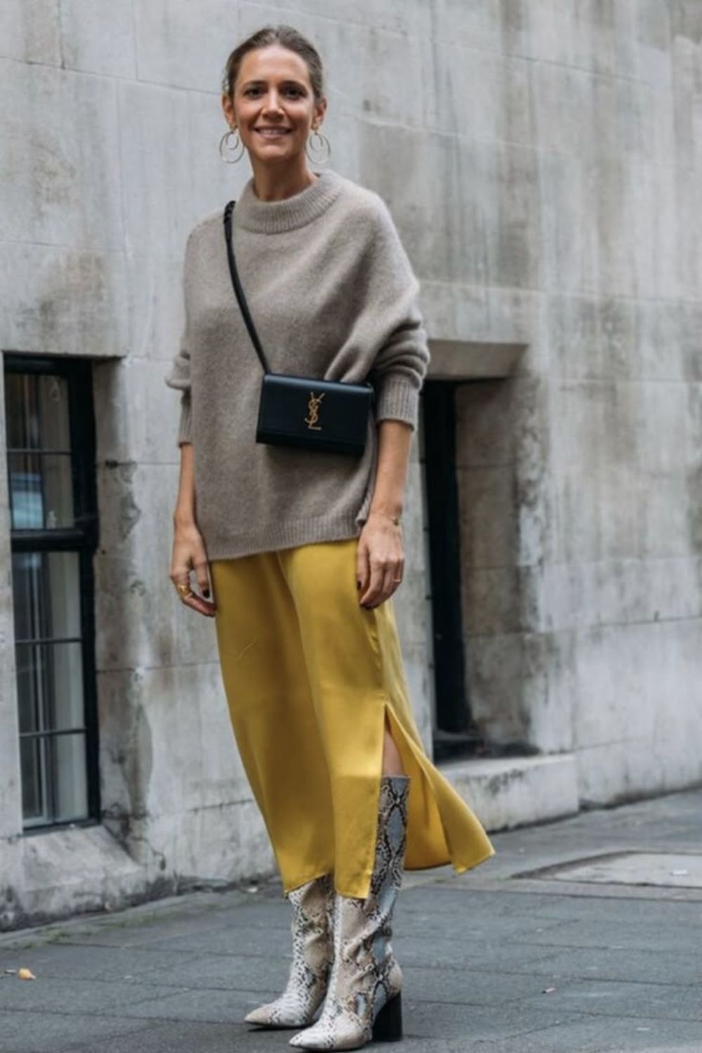 Discover chic yellow satin skirt outfit ideas styled with sweaters, graphic tees, sneakers, and statement tops. Perfect inspiration for casual days, city looks, and elevated everyday outfits. Butter Yellow Satin Skirt Outfit, Yellow Satin, Long Satin Skirt Outfit, Satin Skirt Outfit Classy, Satin Skirt Outfit Winter, Satin Skirt Outfit Summer, Satin Maxi Skirt Outfit, Satin Skirt Outfit Casual, Satin Skirt Outfit Hijab, Satin Skirt Outfit Elegant, Satin Skirt Winter Outfit, Maxi Satin Skirt Outfit, Midi Satin Skirt Outfit, Satin Long Skirt Outfit Discover chic yellow satin skirt outfit ideas styled with sweaters, graphic tees, sneakers, and statement tops. Perfect inspiration for casual days, city looks, and elevated everyday outfits. Butter Yellow Satin Skirt Outfit, Yellow Satin, Long Satin Skirt Outfit, Satin Skirt Outfit Classy, Satin Skirt Outfit Winter, Satin Skirt Outfit Summer, Satin Maxi Skirt Outfit, Satin Skirt Outfit Casual, Satin Skirt Outfit Hijab, Satin Skirt Outfit Elegant, Satin Skirt Winter Outfit, Maxi Satin Skirt Outfit, Midi Satin Skirt Outfit, Satin Long Skirt Outfit