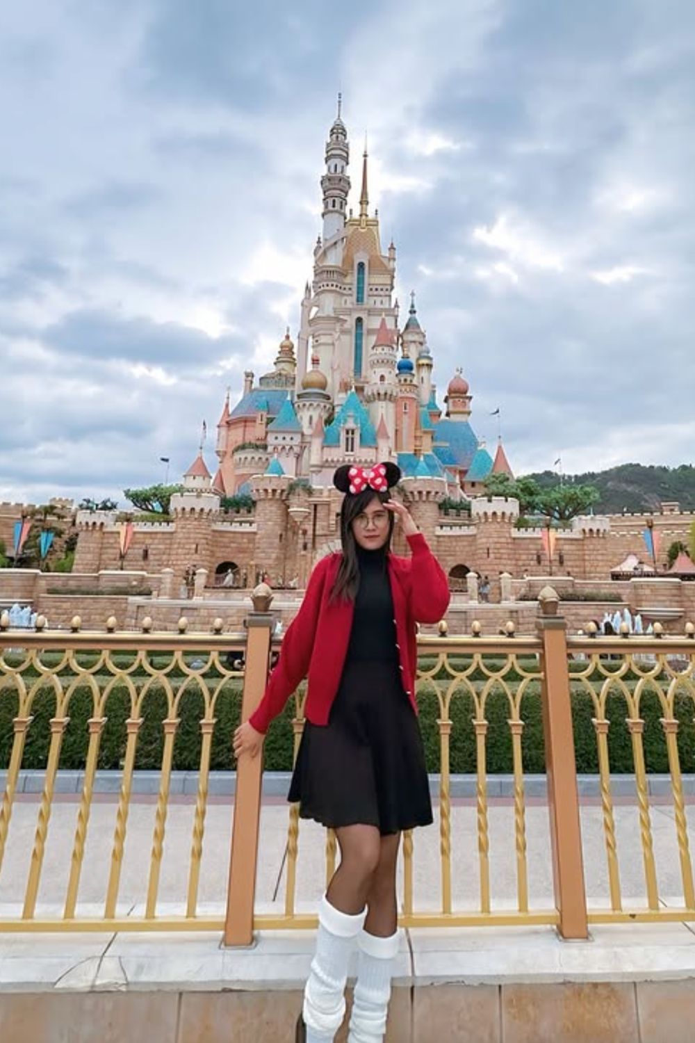 Discover chic Hong Kong Disneyland outfit ideas for every style — from casual cute to princess glam. Get styling tips, comfy shoe picks, and photo-ready looks perfect for magical park days and Instagram-worthy moments. Hong Kong Disneyland, Hong Kong Disneyland Outfit, Hong Kong Disneyland Aesthetic, Hong Kong Disneyland Photography, Hong Kong Disneyland Castle, Hong Kong Disneyland Rides, Hong Kong Disneyland Resort, Frozen Land Hong Kong Disneyland, Hong Kong Disneyland Outfit Ideas, disney hong kong, hong kong disney castle Discover chic Hong Kong Disneyland outfit ideas for every style — from casual cute to princess glam. Get styling tips, comfy shoe picks, and photo-ready looks perfect for magical park days and Instagram-worthy moments. Hong Kong Disneyland, Hong Kong Disneyland Outfit, Hong Kong Disneyland Aesthetic, Hong Kong Disneyland Photography, Hong Kong Disneyland Castle, Hong Kong Disneyland Rides, Hong Kong Disneyland Resort, Frozen Land Hong Kong Disneyland, Hong Kong Disneyland Outfit Ideas, disney hong kong, hong kong disney castle