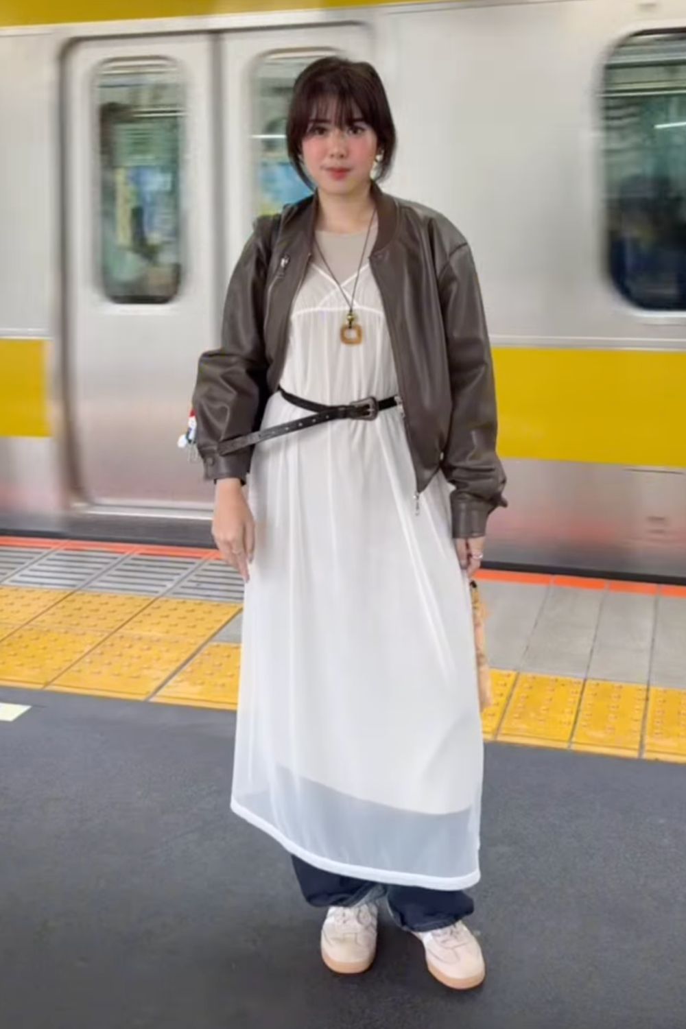 Chic Japanese spring outfit ideas featuring effortless layering, wide-leg trousers, midi skirts, casual street style, and travel-ready looks perfect for Tokyo trips, city strolls, and everyday minimalist fashion inspiration. Japanese Spring Outfits, Japanese Spring Outfits Casual, Spring Japan Outfits Women, Japan Outfits Spring Ideas, Outfits For Japan Trip Spring, Tokyo Japan Outfits Spring, Spring Outfits Japan Asian Style, Japan In Spring Outfits, Spring Outfits For Japan, Outfits For Japan Spring, Outfits To Wear In Japan Spring, Japan Spring Outfit, Japan Outfit Ideas Spring, Japan Trip Outfit Spring, Spring Outfit In Japan, Inspo, Japan Vacation Outfit Spring, Japan Spring Outfit Cherry Blossoms, Japan Spring Outfit Travel Capsule Wardrobe, Japan Spring Outfit Travel Street Styles Chic Japanese spring outfit ideas featuring effortless layering, wide-leg trousers, midi skirts, casual street style, and travel-ready looks perfect for Tokyo trips, city strolls, and everyday minimalist fashion inspiration. Japanese Spring Outfits, Japanese Spring Outfits Casual, Spring Japan Outfits Women, Japan Outfits Spring Ideas, Outfits For Japan Trip Spring, Tokyo Japan Outfits Spring, Spring Outfits Japan Asian Style, Japan In Spring Outfits, Spring Outfits For Japan, Outfits For Japan Spring, Outfits To Wear In Japan Spring, Japan Spring Outfit, Japan Outfit Ideas Spring, Japan Trip Outfit Spring, Spring Outfit In Japan, Inspo, Japan Vacation Outfit Spring, Japan Spring Outfit Cherry Blossoms, Japan Spring Outfit Travel Capsule Wardrobe, Japan Spring Outfit Travel Street Styles