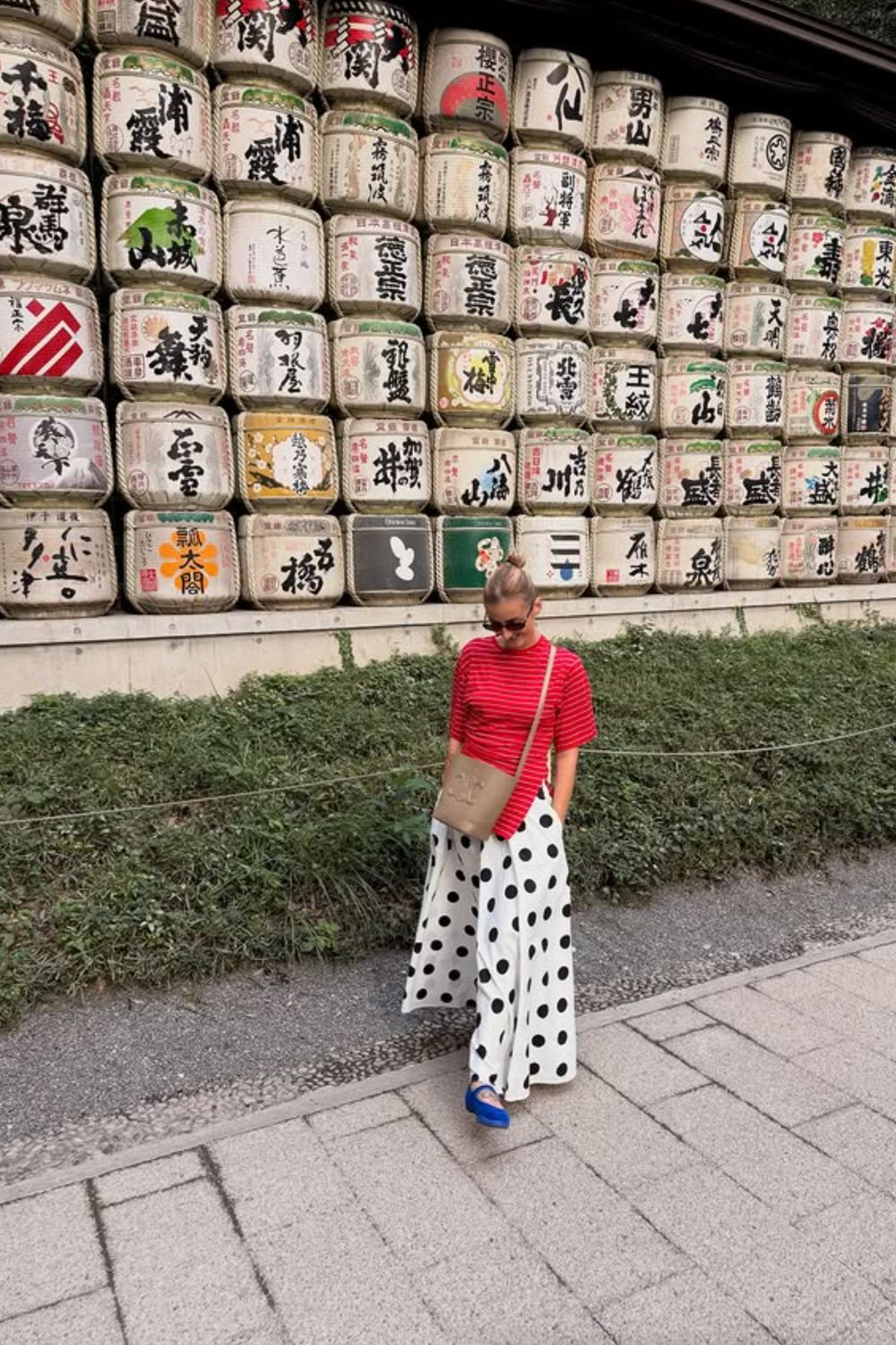 Chic Japanese spring outfit ideas featuring effortless layering, wide-leg trousers, midi skirts, casual street style, and travel-ready looks perfect for Tokyo trips, city strolls, and everyday minimalist fashion inspiration. Japanese Spring Outfits, Japanese Spring Outfits Casual, Spring Japan Outfits Women, Japan Outfits Spring Ideas, Outfits For Japan Trip Spring, Tokyo Japan Outfits Spring, Spring Outfits Japan Asian Style, Japan In Spring Outfits, Spring Outfits For Japan, Outfits For Japan Spring, Outfits To Wear In Japan Spring, Japan Spring Outfit, Japan Outfit Ideas Spring, Japan Trip Outfit Spring, Spring Outfit In Japan, Inspo, Japan Vacation Outfit Spring, Japan Spring Outfit Cherry Blossoms, Japan Spring Outfit Travel Capsule Wardrobe, Japan Spring Outfit Travel Street Styles Chic Japanese spring outfit ideas featuring effortless layering, wide-leg trousers, midi skirts, casual street style, and travel-ready looks perfect for Tokyo trips, city strolls, and everyday minimalist fashion inspiration. Japanese Spring Outfits, Japanese Spring Outfits Casual, Spring Japan Outfits Women, Japan Outfits Spring Ideas, Outfits For Japan Trip Spring, Tokyo Japan Outfits Spring, Spring Outfits Japan Asian Style, Japan In Spring Outfits, Spring Outfits For Japan, Outfits For Japan Spring, Outfits To Wear In Japan Spring, Japan Spring Outfit, Japan Outfit Ideas Spring, Japan Trip Outfit Spring, Spring Outfit In Japan, Inspo, Japan Vacation Outfit Spring, Japan Spring Outfit Cherry Blossoms, Japan Spring Outfit Travel Capsule Wardrobe, Japan Spring Outfit Travel Street Styles