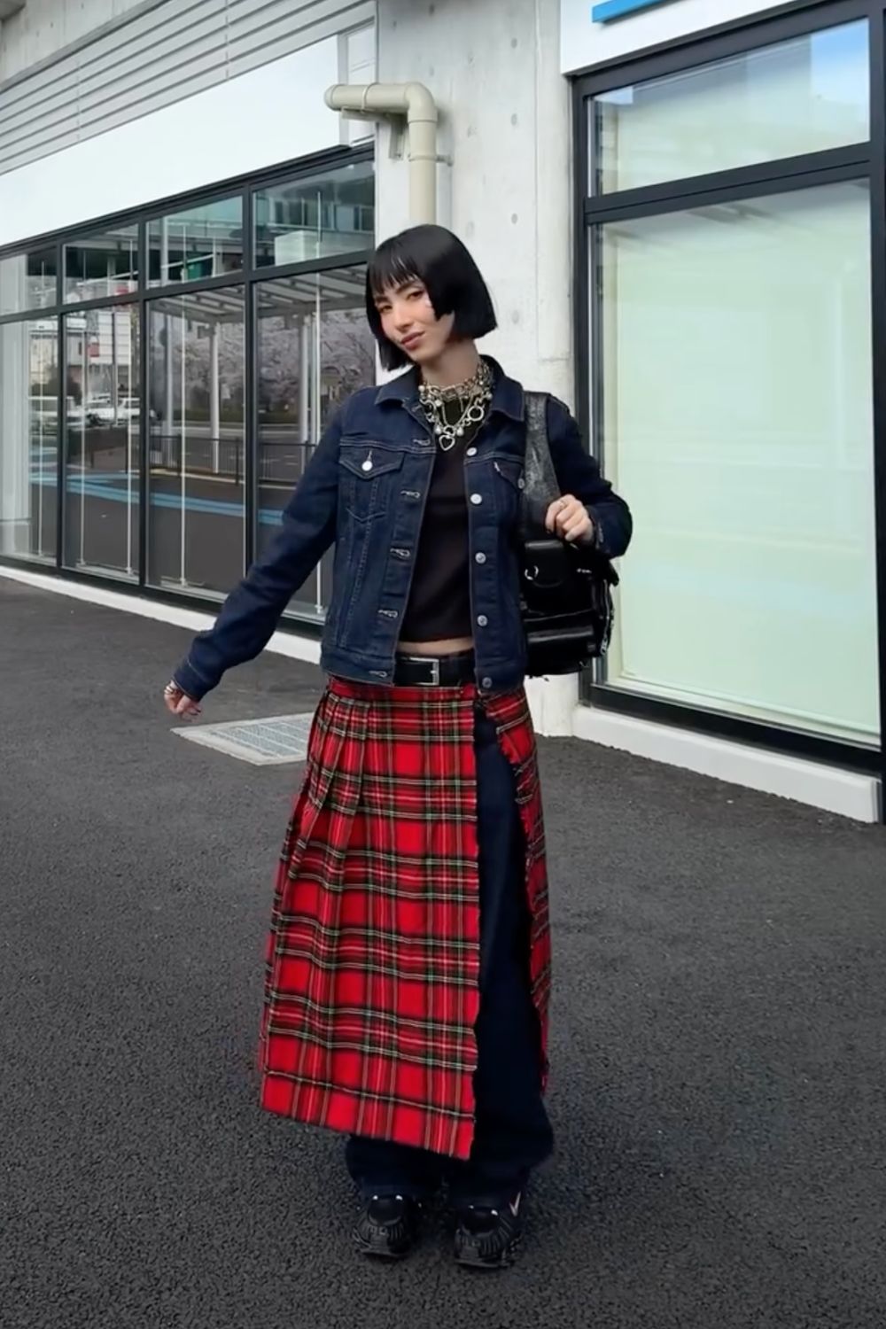Chic Japanese spring outfit ideas featuring effortless layering, wide-leg trousers, midi skirts, casual street style, and travel-ready looks perfect for Tokyo trips, city strolls, and everyday minimalist fashion inspiration. Japanese Spring Outfits, Japanese Spring Outfits Casual, Spring Japan Outfits Women, Japan Outfits Spring Ideas, Outfits For Japan Trip Spring, Tokyo Japan Outfits Spring, Spring Outfits Japan Asian Style, Japan In Spring Outfits, Spring Outfits For Japan, Outfits For Japan Spring, Outfits To Wear In Japan Spring, Japan Spring Outfit, Japan Outfit Ideas Spring, Japan Trip Outfit Spring, Spring Outfit In Japan, Inspo, Japan Vacation Outfit Spring, Japan Spring Outfit Cherry Blossoms, Japan Spring Outfit Travel Capsule Wardrobe, Japan Spring Outfit Travel Street Styles Chic Japanese spring outfit ideas featuring effortless layering, wide-leg trousers, midi skirts, casual street style, and travel-ready looks perfect for Tokyo trips, city strolls, and everyday minimalist fashion inspiration. Japanese Spring Outfits, Japanese Spring Outfits Casual, Spring Japan Outfits Women, Japan Outfits Spring Ideas, Outfits For Japan Trip Spring, Tokyo Japan Outfits Spring, Spring Outfits Japan Asian Style, Japan In Spring Outfits, Spring Outfits For Japan, Outfits For Japan Spring, Outfits To Wear In Japan Spring, Japan Spring Outfit, Japan Outfit Ideas Spring, Japan Trip Outfit Spring, Spring Outfit In Japan, Inspo, Japan Vacation Outfit Spring, Japan Spring Outfit Cherry Blossoms, Japan Spring Outfit Travel Capsule Wardrobe, Japan Spring Outfit Travel Street Styles