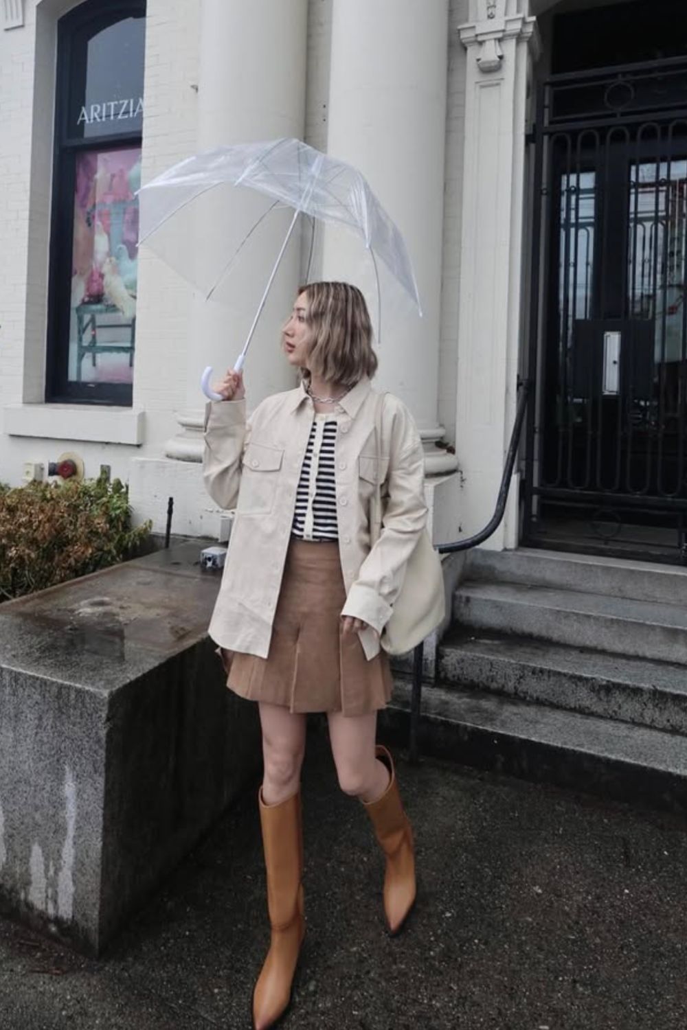 Chic rainy spring outfit ideas featuring trench coats, leather jackets, boots, umbrellas, and layered looks for city walks, brunch, and travel. Practical yet stylish outfit inspiration to stay dry while looking effortlessly polished all season. Rainy Spring Outfit, Rainy Day Outfit For Spring, Rainy Spring Day Outfit, Rainy Spring Aesthetic, Cute Rainy Day Outfit Spring, Rainy Day Outfit Spring, Spring Outfits Rainy Day, Rainy Day Outfit For Spring Casual Rain, Rainy Spring Day, Rainy Spring Outfit Work, Outfit For Rainy Day Spring, Rainy Spring Outfit Casual, Warm Rainy Day Outfit Spring, Rainy Day Spring Outfit Casual, Rainy Day Outfit For Spring Casual, Chic rainy spring outfit ideas featuring trench coats, leather jackets, boots, umbrellas, and layered looks for city walks, brunch, and travel. Practical yet stylish outfit inspiration to stay dry while looking effortlessly polished all season. Rainy Spring Outfit, Rainy Day Outfit For Spring, Rainy Spring Day Outfit, Rainy Spring Aesthetic, Cute Rainy Day Outfit Spring, Rainy Day Outfit Spring, Spring Outfits Rainy Day, Rainy Day Outfit For Spring Casual Rain, Rainy Spring Day, Rainy Spring Outfit Work, Outfit For Rainy Day Spring, Rainy Spring Outfit Casual, Warm Rainy Day Outfit Spring, Rainy Day Spring Outfit Casual, Rainy Day Outfit For Spring Casual,