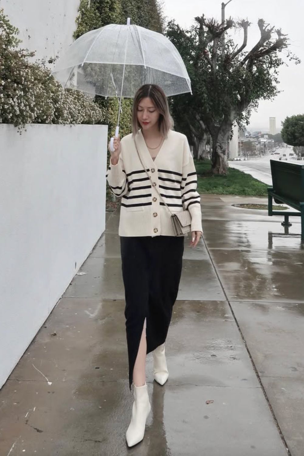 Chic rainy spring outfit ideas featuring trench coats, leather jackets, boots, umbrellas, and layered looks for city walks, brunch, and travel. Practical yet stylish outfit inspiration to stay dry while looking effortlessly polished all season. Rainy Spring Outfit, Rainy Day Outfit For Spring, Rainy Spring Day Outfit, Rainy Spring Aesthetic, Cute Rainy Day Outfit Spring, Rainy Day Outfit Spring, Spring Outfits Rainy Day, Rainy Day Outfit For Spring Casual Rain, Rainy Spring Day, Rainy Spring Outfit Work, Outfit For Rainy Day Spring, Rainy Spring Outfit Casual, Warm Rainy Day Outfit Spring, Rainy Day Spring Outfit Casual, Rainy Day Outfit For Spring Casual, Chic rainy spring outfit ideas featuring trench coats, leather jackets, boots, umbrellas, and layered looks for city walks, brunch, and travel. Practical yet stylish outfit inspiration to stay dry while looking effortlessly polished all season. Rainy Spring Outfit, Rainy Day Outfit For Spring, Rainy Spring Day Outfit, Rainy Spring Aesthetic, Cute Rainy Day Outfit Spring, Rainy Day Outfit Spring, Spring Outfits Rainy Day, Rainy Day Outfit For Spring Casual Rain, Rainy Spring Day, Rainy Spring Outfit Work, Outfit For Rainy Day Spring, Rainy Spring Outfit Casual, Warm Rainy Day Outfit Spring, Rainy Day Spring Outfit Casual, Rainy Day Outfit For Spring Casual,