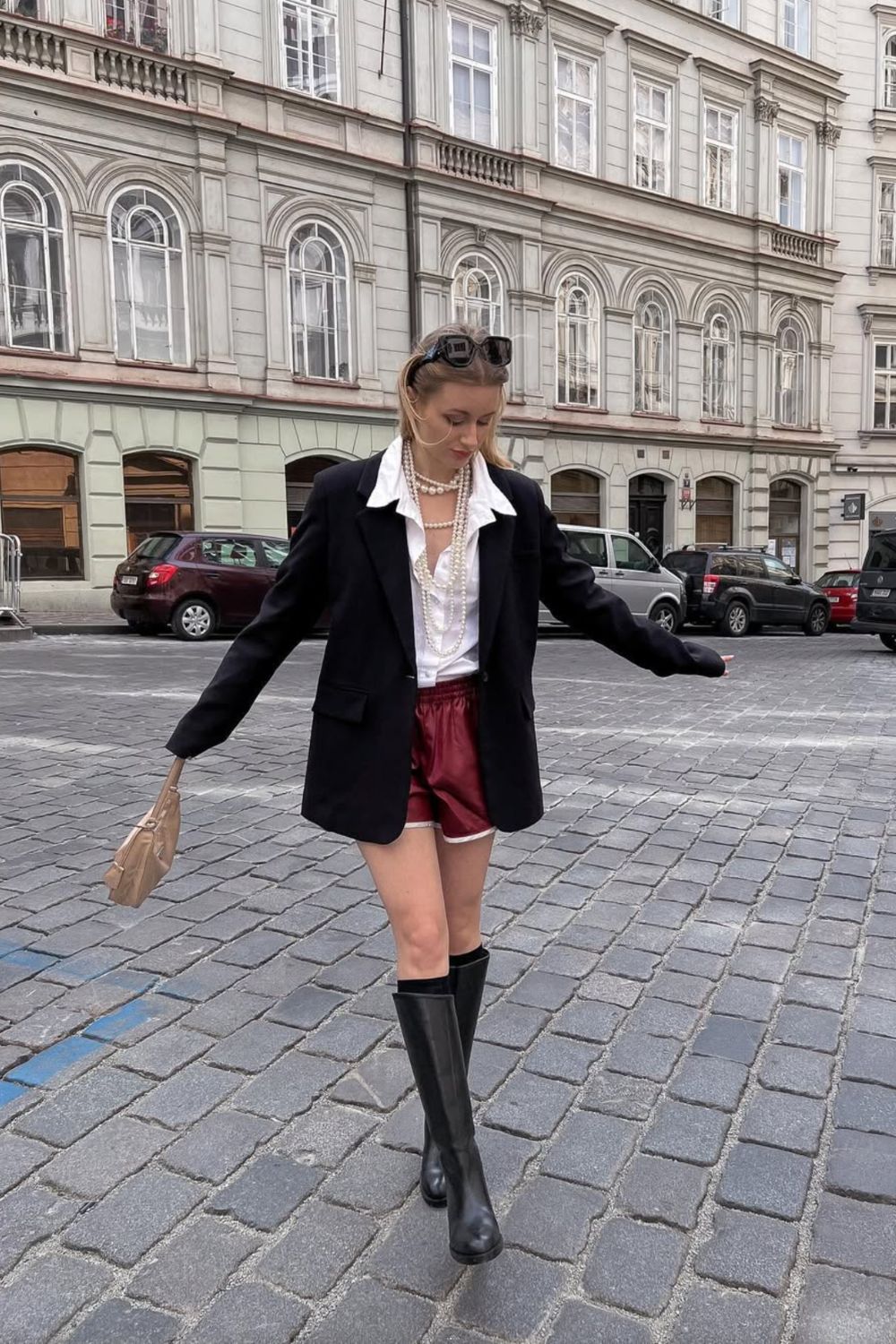 Chic rainy spring outfit ideas featuring trench coats, leather jackets, boots, umbrellas, and layered looks for city walks, brunch, and travel. Practical yet stylish outfit inspiration to stay dry while looking effortlessly polished all season. Rainy Spring Outfit, Rainy Day Outfit For Spring, Rainy Spring Day Outfit, Rainy Spring Aesthetic, Cute Rainy Day Outfit Spring, Rainy Day Outfit Spring, Spring Outfits Rainy Day, Rainy Day Outfit For Spring Casual Rain, Rainy Spring Day, Rainy Spring Outfit Work, Outfit For Rainy Day Spring, Rainy Spring Outfit Casual, Warm Rainy Day Outfit Spring, Rainy Day Spring Outfit Casual, Rainy Day Outfit For Spring Casual, Chic rainy spring outfit ideas featuring trench coats, leather jackets, boots, umbrellas, and layered looks for city walks, brunch, and travel. Practical yet stylish outfit inspiration to stay dry while looking effortlessly polished all season. Rainy Spring Outfit, Rainy Day Outfit For Spring, Rainy Spring Day Outfit, Rainy Spring Aesthetic, Cute Rainy Day Outfit Spring, Rainy Day Outfit Spring, Spring Outfits Rainy Day, Rainy Day Outfit For Spring Casual Rain, Rainy Spring Day, Rainy Spring Outfit Work, Outfit For Rainy Day Spring, Rainy Spring Outfit Casual, Warm Rainy Day Outfit Spring, Rainy Day Spring Outfit Casual, Rainy Day Outfit For Spring Casual,