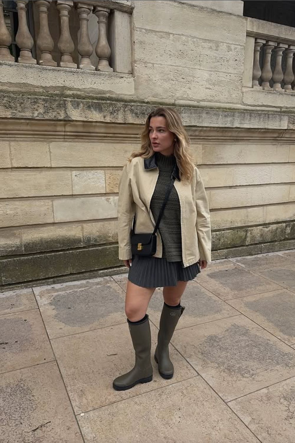 Chic rainy spring outfit ideas featuring trench coats, leather jackets, boots, umbrellas, and layered looks for city walks, brunch, and travel. Practical yet stylish outfit inspiration to stay dry while looking effortlessly polished all season. Rainy Spring Outfit, Rainy Day Outfit For Spring, Rainy Spring Day Outfit, Rainy Spring Aesthetic, Cute Rainy Day Outfit Spring, Rainy Day Outfit Spring, Spring Outfits Rainy Day, Rainy Day Outfit For Spring Casual Rain, Rainy Spring Day, Rainy Spring Outfit Work, Outfit For Rainy Day Spring, Rainy Spring Outfit Casual, Warm Rainy Day Outfit Spring, Rainy Day Spring Outfit Casual, Rainy Day Outfit For Spring Casual, Chic rainy spring outfit ideas featuring trench coats, leather jackets, boots, umbrellas, and layered looks for city walks, brunch, and travel. Practical yet stylish outfit inspiration to stay dry while looking effortlessly polished all season. Rainy Spring Outfit, Rainy Day Outfit For Spring, Rainy Spring Day Outfit, Rainy Spring Aesthetic, Cute Rainy Day Outfit Spring, Rainy Day Outfit Spring, Spring Outfits Rainy Day, Rainy Day Outfit For Spring Casual Rain, Rainy Spring Day, Rainy Spring Outfit Work, Outfit For Rainy Day Spring, Rainy Spring Outfit Casual, Warm Rainy Day Outfit Spring, Rainy Day Spring Outfit Casual, Rainy Day Outfit For Spring Casual,