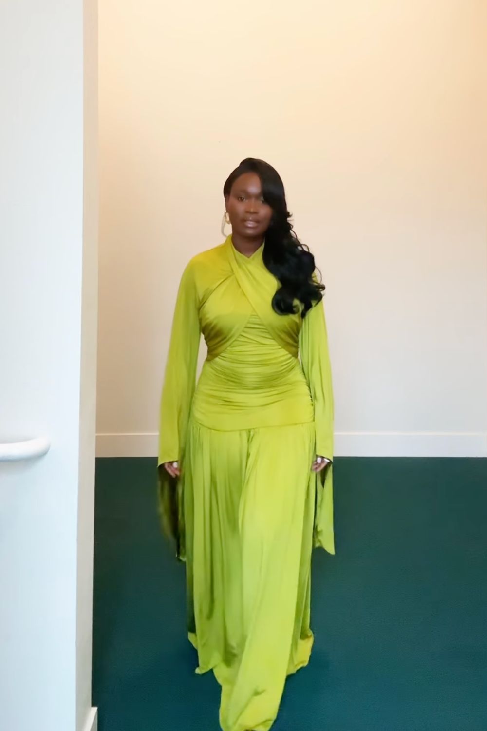Discover chic spring birthday outfit ideas ranging from elegant dresses and tailored blazers to casual satin skirt looks. Get stylish inspiration with modern, classy, and statement outfits perfect for dinners, parties, and special celebrations. Spring Birthday Outfit, Birthday Outfit Spring, Casual Birthday Outfit Spring, Birthday Outfit Ideas For Women Spring, Spring Birthday Outfit Black Women, Birthday Brunch Outfit Spring, Spring Birthday Party Outfit, Spring Birthday Dinner Outfit, Birthday Outfit Casual Spring, Spring Birthday Outfit Casual, Birthday Outfit Ideas Spring, Casual Birthday Party Outfit Spring, Birthday Outfit Inspo Spring, Baddie Birthday Outfit Spring