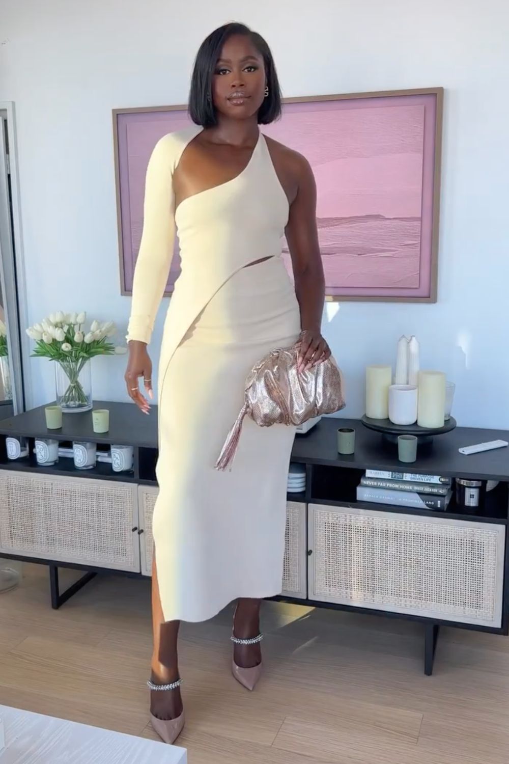 Discover chic spring birthday outfit ideas ranging from elegant dresses and tailored blazers to casual satin skirt looks. Get stylish inspiration with modern, classy, and statement outfits perfect for dinners, parties, and special celebrations. Spring Birthday Outfit, Birthday Outfit Spring, Casual Birthday Outfit Spring, Birthday Outfit Ideas For Women Spring, Spring Birthday Outfit Black Women, Birthday Brunch Outfit Spring, Spring Birthday Party Outfit, Spring Birthday Dinner Outfit, Birthday Outfit Casual Spring, Spring Birthday Outfit Casual, Birthday Outfit Ideas Spring, Casual Birthday Party Outfit Spring, Birthday Outfit Inspo Spring, Baddie Birthday Outfit Spring
