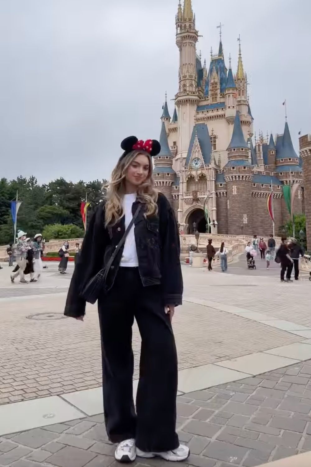 Cute Tokyo Disneyland outfit ideas for every season—princess dresses, casual tees, cozy winter layers, and sporty chic looks. Get stylish, comfortable Disney park outfits with photo-ready inspiration and easy affiliate-style fashion picks. Disney Tokyo, What To Wear In Tokyo Disneyland, Disneyland Aesthetic, Tokyo Disneyland Outfit Winter, Disneyland Tokyo Outfit,Tokyo Disney Sea, Tokyo Disney Sea Outfit, Disneyland Tokyo Aesthetic, Tokyo Disneyland Photo Ideas, Tokyo Disneyland Outfit Summer, Tokyo Disneyland Outfit Autumn, Tokyo Disneyland Beauty And The Beast Castle, Tokyo Disneyland Winter Outfit, Disneyland Tokyo Food, Tokyo Disneyland Hotel, Japan Disneyland Tokyo Aesthetic, Tokyo Disneyland Popcorn Buckets, Cinderella Castle, Tokyo Disney Resort, Tokyo Disney Sea Aesthetic Cute Tokyo Disneyland outfit ideas for every season—princess dresses, casual tees, cozy winter layers, and sporty chic looks. Get stylish, comfortable Disney park outfits with photo-ready inspiration and easy affiliate-style fashion picks. Disney Tokyo, What To Wear In Tokyo Disneyland, Disneyland Aesthetic, Tokyo Disneyland Outfit Winter, Disneyland Tokyo Outfit,Tokyo Disney Sea, Tokyo Disney Sea Outfit, Disneyland Tokyo Aesthetic, Tokyo Disneyland Photo Ideas, Tokyo Disneyland Outfit Summer, Tokyo Disneyland Outfit Autumn, Tokyo Disneyland Beauty And The Beast Castle, Tokyo Disneyland Winter Outfit, Disneyland Tokyo Food, Tokyo Disneyland Hotel, Japan Disneyland Tokyo Aesthetic, Tokyo Disneyland Popcorn Buckets, Cinderella Castle, Tokyo Disney Resort, Tokyo Disney Sea Aesthetic