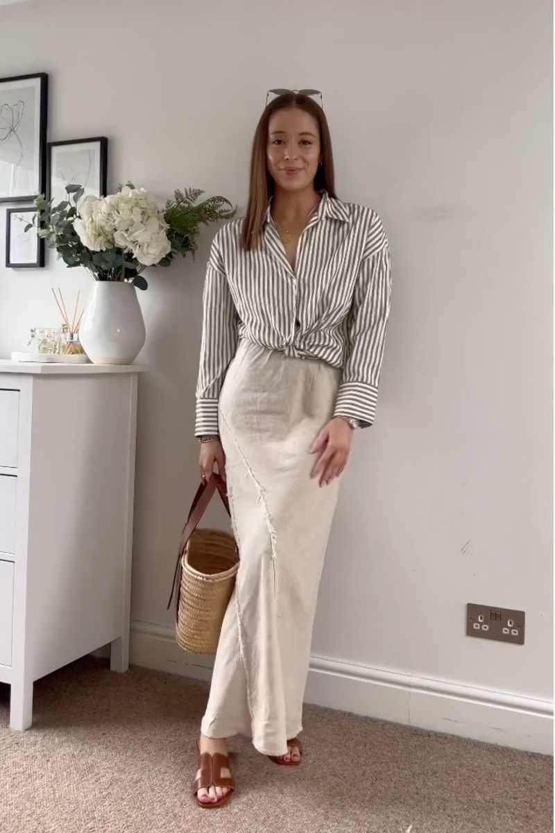 Discover effortlessly chic beige linen shorts outfit ideas you’ll wear all summer long. From casual everyday looks to polished, elevated styles, this guide shows you exactly how to style linen shorts with timeless pieces, accessories, and modern silhouettes for a fresh, put-together wardrobe. Beige Linen Skirt Outfit, Beige Linen Skirt Outfit Hijab, Beige Linen Skirt Outfit Women, Beige Linen Skirt Outfit Ideas, Beige Linen Skirt Outfit Winter, Beige Linen Skirt Outfit Short, Beige Linen Skirt Styling, Beige Linen Skirt Outfit Fall, Beige Linen Skirt Outfit Work, Beige Linen Skirt Outfit Spring, Beige Linen Skirt Outfit Summer, Outfits With Linen Beige Skirt, What To Wear With Beige Linen Skirt Discover effortlessly chic beige linen shorts outfit ideas you’ll wear all summer long. From casual everyday looks to polished, elevated styles, this guide shows you exactly how to style linen shorts with timeless pieces, accessories, and modern silhouettes for a fresh, put-together wardrobe. Beige Linen Skirt Outfit, Beige Linen Skirt Outfit Hijab, Beige Linen Skirt Outfit Women, Beige Linen Skirt Outfit Ideas, Beige Linen Skirt Outfit Winter, Beige Linen Skirt Outfit Short, Beige Linen Skirt Styling, Beige Linen Skirt Outfit Fall, Beige Linen Skirt Outfit Work, Beige Linen Skirt Outfit Spring, Beige Linen Skirt Outfit Summer, Outfits With Linen Beige Skirt, What To Wear With Beige Linen Skirt