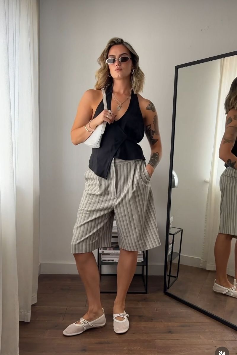 Discover chic and effortless Bermuda shorts outfit ideas you’ll actually want to wear. From tailored blazers to casual summer looks, this guide breaks down how to style Bermuda shorts for every occasion with modern, flattering outfit inspiration. Bermuda Shorts With Sneakers, Bermuda Shorts With Boots Outfit, Bermuda Shorts With Blazer, Bermuda Shorts With Shirt, Ankle Boots, What Top To Wear With Bermuda Shorts, What Top To Wear With Bermuda Shorts, What To Wear With Denim Bermuda Shorts, What To Wear With Navy Bermuda Shorts, What To Pair With Bermuda Shorts, What Can I Wear With Bermuda Shorts, What To Wear With White Bermuda Shorts, Bermuda Shorts Outfit Women, Bermuda Shorts Outfit Street Styles, Bermuda Shorts Outfit Women Summer, Bermuda Shorts Styling, Bermuda Shorts Outfit Spring Discover chic and effortless Bermuda shorts outfit ideas you’ll actually want to wear. From tailored blazers to casual summer looks, this guide breaks down how to style Bermuda shorts for every occasion with modern, flattering outfit inspiration. Bermuda Shorts With Sneakers, Bermuda Shorts With Boots Outfit, Bermuda Shorts With Blazer, Bermuda Shorts With Shirt, Ankle Boots, What Top To Wear With Bermuda Shorts, What Top To Wear With Bermuda Shorts, What To Wear With Denim Bermuda Shorts, What To Wear With Navy Bermuda Shorts, What To Pair With Bermuda Shorts, What Can I Wear With Bermuda Shorts, What To Wear With White Bermuda Shorts, Bermuda Shorts Outfit Women, Bermuda Shorts Outfit Street Styles, Bermuda Shorts Outfit Women Summer, Bermuda Shorts Styling, Bermuda Shorts Outfit Spring