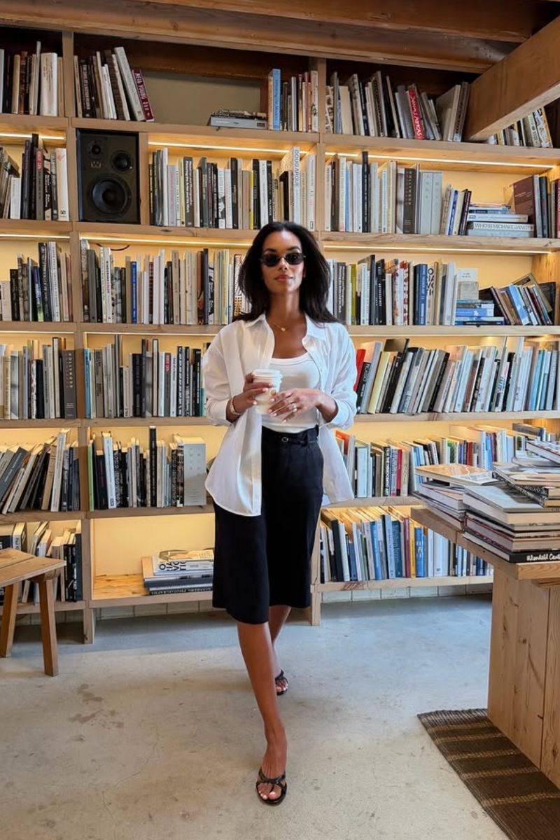Discover chic and effortless Bermuda shorts outfit ideas you’ll actually want to wear. From tailored blazers to casual summer looks, this guide breaks down how to style Bermuda shorts for every occasion with modern, flattering outfit inspiration. Bermuda Shorts With Sneakers, Bermuda Shorts With Boots Outfit, Bermuda Shorts With Blazer, Bermuda Shorts With Shirt, Ankle Boots, What Top To Wear With Bermuda Shorts, What Top To Wear With Bermuda Shorts, What To Wear With Denim Bermuda Shorts, What To Wear With Navy Bermuda Shorts, What To Pair With Bermuda Shorts, What Can I Wear With Bermuda Shorts, What To Wear With White Bermuda Shorts, Bermuda Shorts Outfit Women, Bermuda Shorts Outfit Street Styles, Bermuda Shorts Outfit Women Summer, Bermuda Shorts Styling, Bermuda Shorts Outfit Spring Discover chic and effortless Bermuda shorts outfit ideas you’ll actually want to wear. From tailored blazers to casual summer looks, this guide breaks down how to style Bermuda shorts for every occasion with modern, flattering outfit inspiration. Bermuda Shorts With Sneakers, Bermuda Shorts With Boots Outfit, Bermuda Shorts With Blazer, Bermuda Shorts With Shirt, Ankle Boots, What Top To Wear With Bermuda Shorts, What Top To Wear With Bermuda Shorts, What To Wear With Denim Bermuda Shorts, What To Wear With Navy Bermuda Shorts, What To Pair With Bermuda Shorts, What Can I Wear With Bermuda Shorts, What To Wear With White Bermuda Shorts, Bermuda Shorts Outfit Women, Bermuda Shorts Outfit Street Styles, Bermuda Shorts Outfit Women Summer, Bermuda Shorts Styling, Bermuda Shorts Outfit Spring