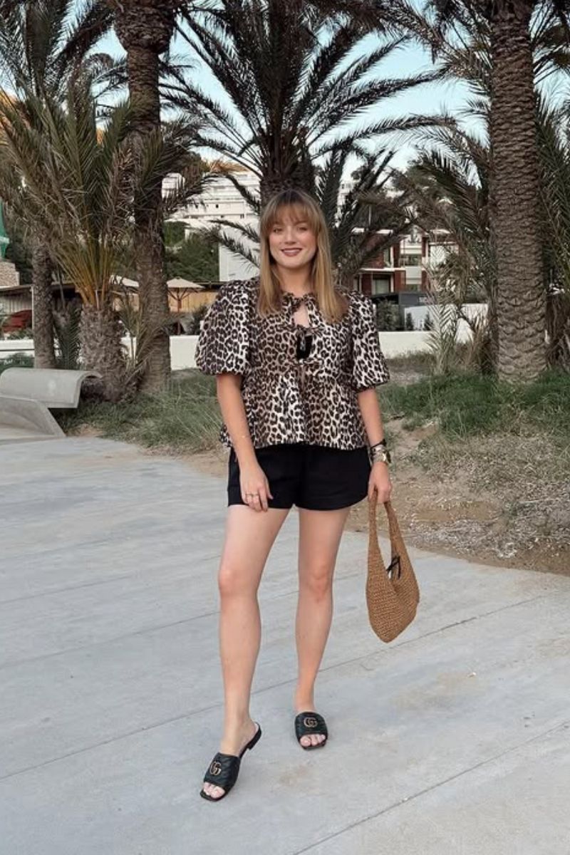 Discover chic and effortless ways to style black linen shorts with these elevated outfit ideas. From casual everyday looks to polished, put-together ensembles, this guide covers versatile styling tips, must-have accessories, and modern outfit inspiration perfect for summer, travel, and beyond. Black Linen Shorts With Sneakers, Black Linen Shorts With Belt, Black Linen Shorts With Sambas, Black Linen Shorts With Heels, Black Linen Shorts With Tshirt, Black Linen Shorts With Sweater, Black Linen Shorts With Boots, Black Linen Shirt With Shorts, Black Linen Shorts Outfit Summer, Casual, Black Linen Shorts Outfit Classy, Black Linen Shorts Outfit Beach, Black Linen Shorts Outfit Summer Casual, Black Linen Shorts Outfits Women, Plus Size, Black Linen Shorts Outfit Aesthetic, Fall Discover chic and effortless ways to style black linen shorts with these elevated outfit ideas. From casual everyday looks to polished, put-together ensembles, this guide covers versatile styling tips, must-have accessories, and modern outfit inspiration perfect for summer, travel, and beyond. Black Linen Shorts With Sneakers, Black Linen Shorts With Belt, Black Linen Shorts With Sambas, Black Linen Shorts With Heels, Black Linen Shorts With Tshirt, Black Linen Shorts With Sweater, Black Linen Shorts With Boots, Black Linen Shirt With Shorts, Black Linen Shorts Outfit Summer, Casual, Black Linen Shorts Outfit Classy, Black Linen Shorts Outfit Beach, Black Linen Shorts Outfit Summer Casual, Black Linen Shorts Outfits Women, Plus Size, Black Linen Shorts Outfit Aesthetic, Fall