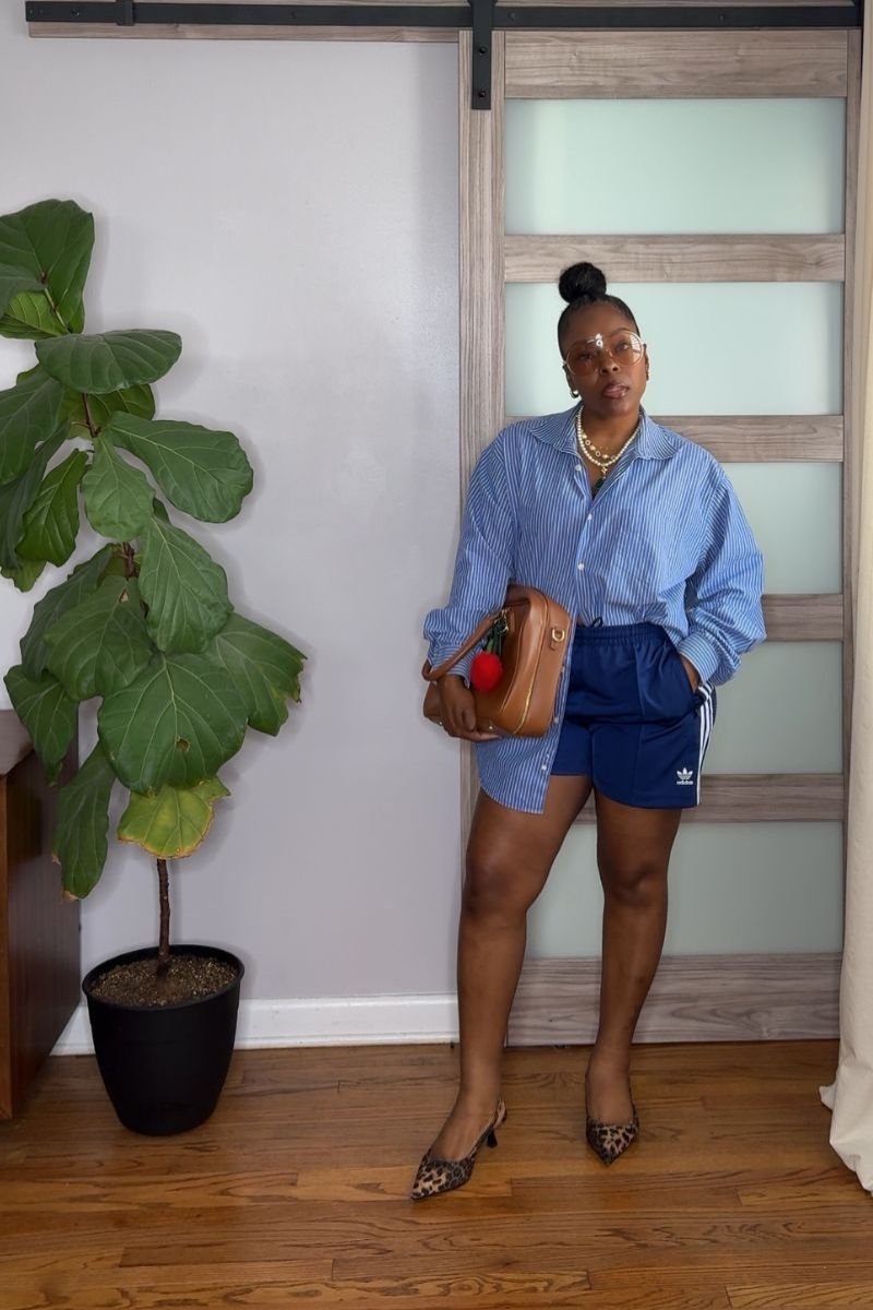Discover chic and effortless blue shorts outfit ideas for every occasion, from casual daytime looks to polished, elevated styles. This guide shares styling tips and versatile outfit inspiration with tailored, sporty, and trendy pieces to help you create stylish, wearable summer outfits with ease. Blue Shorts Outfits Women, Blue Shorts Outfit Ideas, Blue Shorts Jeans Outfit, Blue Shorts Outfits Women Summer, Blue Shorts Styling, Blue Shorts With White Shirt, Blue Shorts With White Shirt, Blue Shorts White Top Outfit, Blue Shorts Outfit Black Women, Blue Shorts With Black Top, Blue Shorts With Belt, What To Wear With Blue White Striped Shorts, What Goes With Light Blue Shorts, What To Wear With Light Blue Linen Shorts, What To Wear With White And Blue Shorts, Navy Blue Shorts