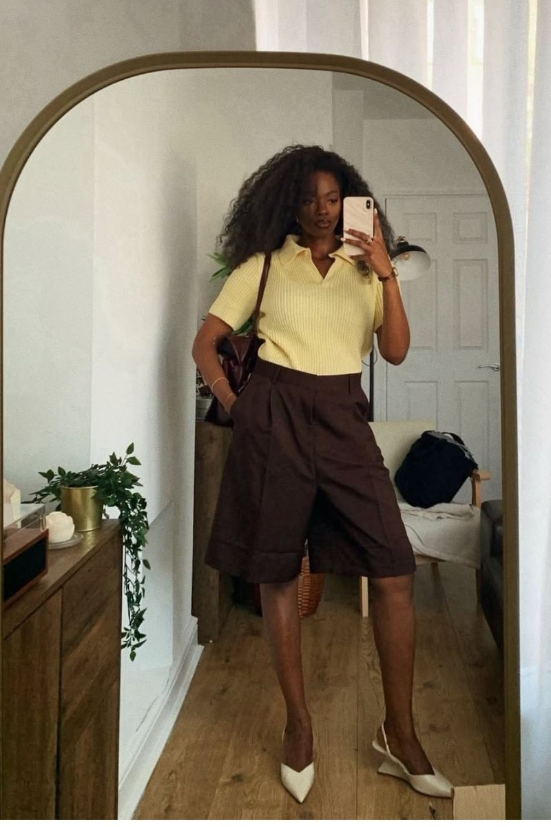 Discover chic and effortless ways to style brown Bermuda shorts with these elevated outfit ideas. From tailored, polished looks to relaxed off-duty styles, this guide covers versatile outfits with styling tips, accessories, and must-have pieces to help you create modern, fashion-forward looks for any occasion. Brown Bermuda Shorts Outfit Women, Brown Bermuda Shorts Outfit Winter, Brown Bermuda Shorts Outfit Summer, Brown Bermuda Shorts Outfit Fall, Brown Bermuda Shorts Outfit Fall, Brown Bermuda Shorts With Boots, Brown Bermuda Shorts Outfit Autumn, Brown Bermuda Shorts Outfit Work, Brown Bermuda Shorts With Blazer, Outfit With Brown Bermuda Shorts